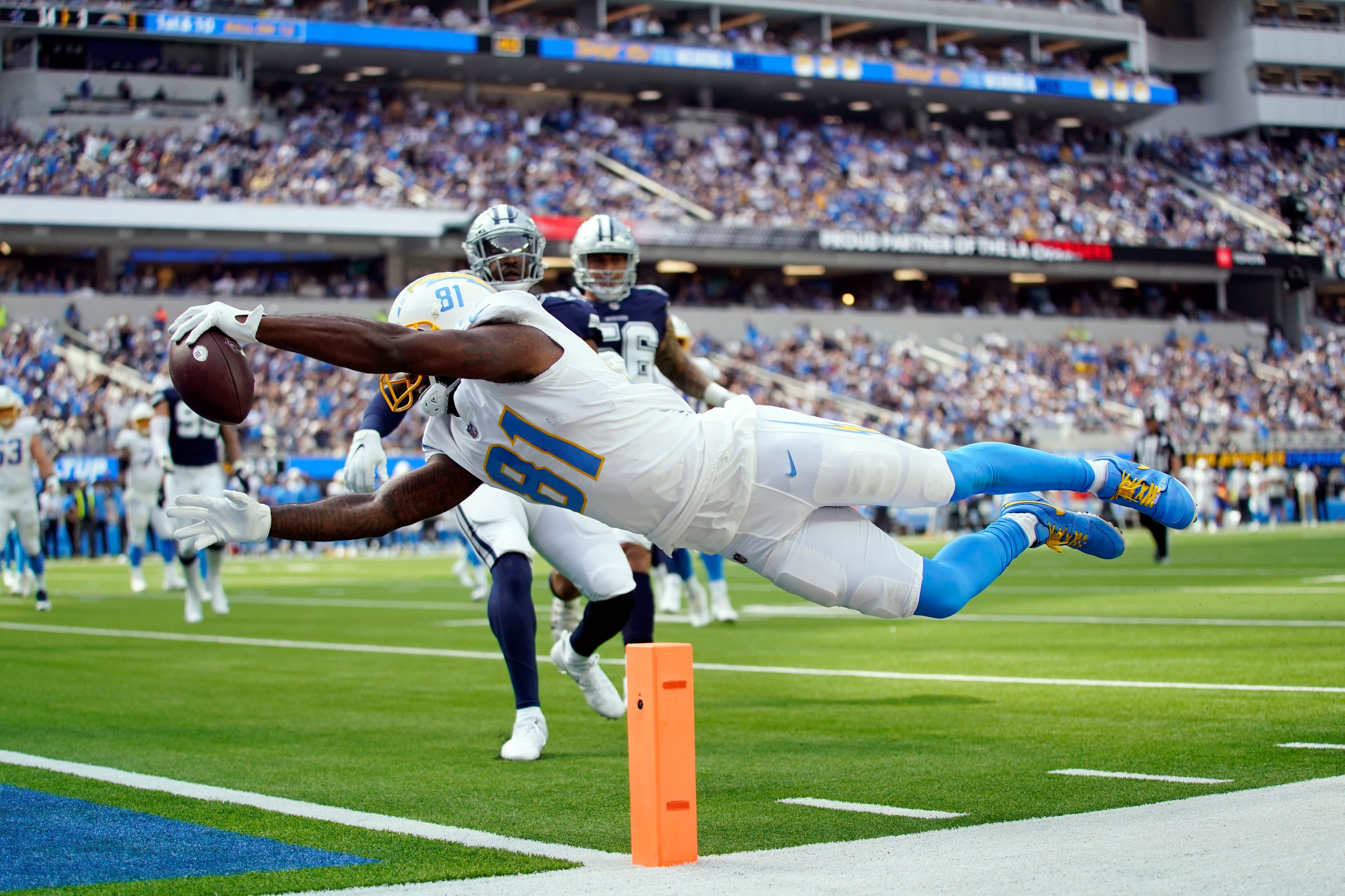 Big-man touchdown alert: Titans tackle Taylor Lewan catches one