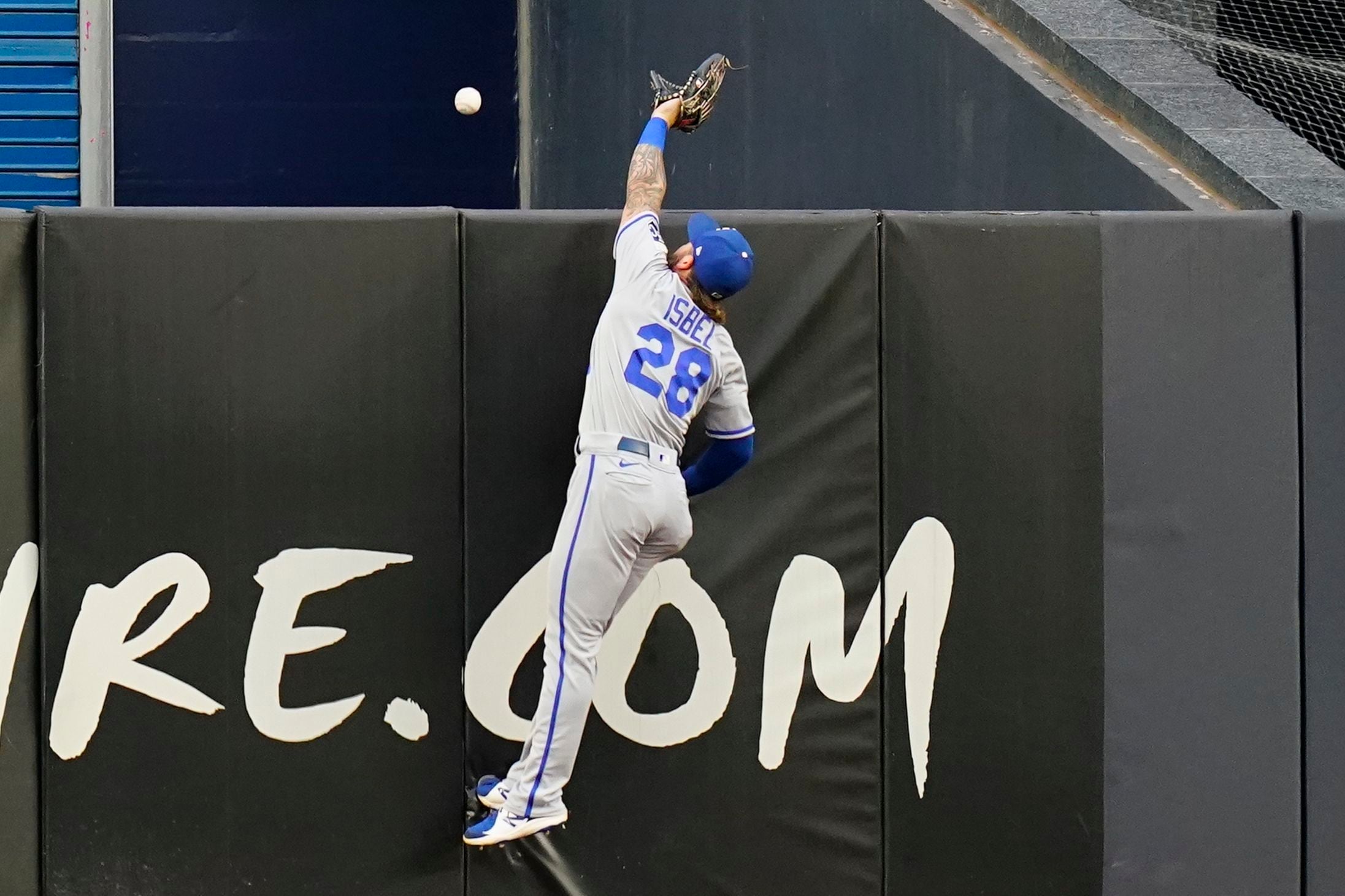 Yankees' Aaron Judge, Anthony Rizzo blast Royals in lopsided win