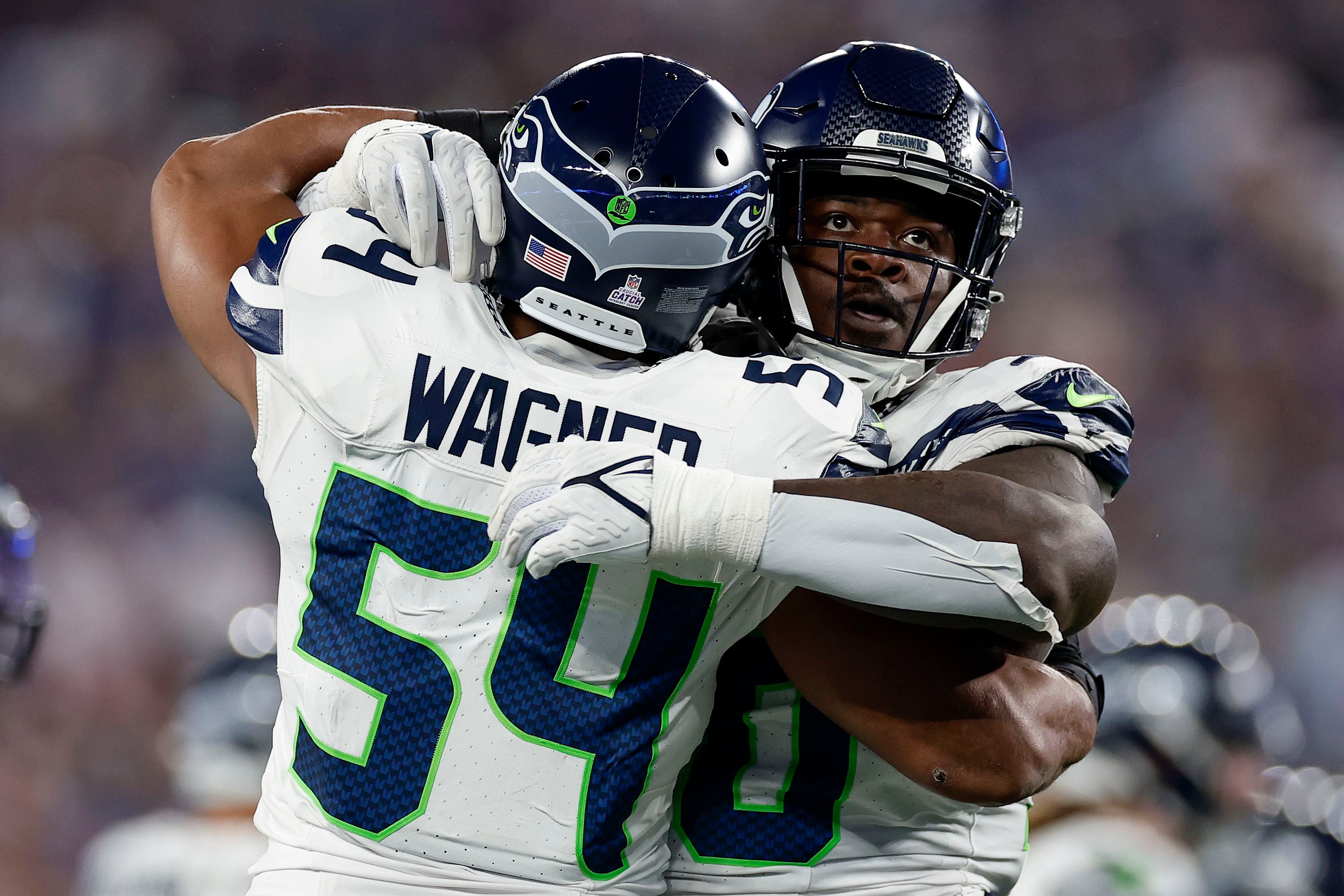 Rookie Devon Witherspoon scores on 97-yard pick-6 as Seahawks' defense  leads Seattle over Giants –