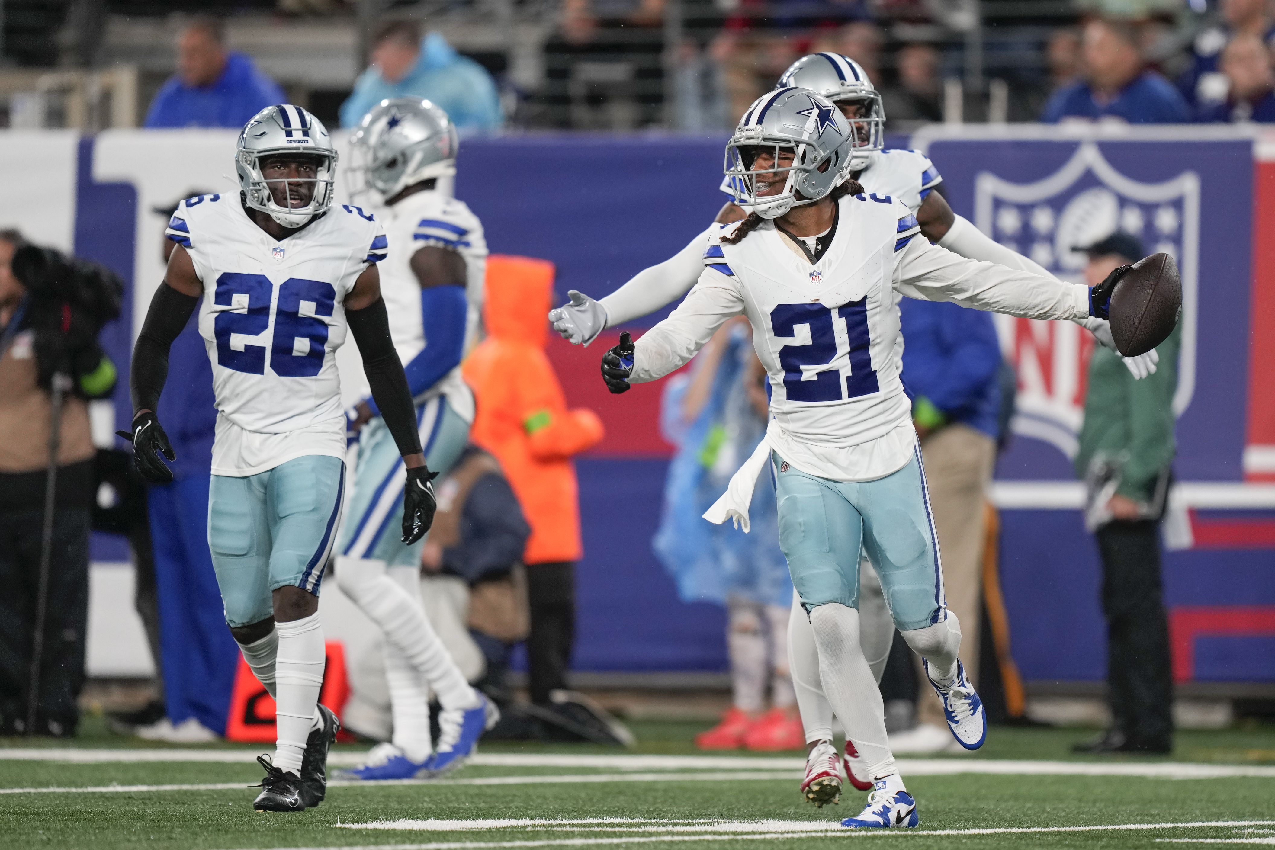 New York Giants shutout by Cowboys 40-0: Here's how Twitter reacted