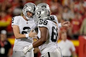 Chiefs vs Raiders: Referee defends roughing the passer call