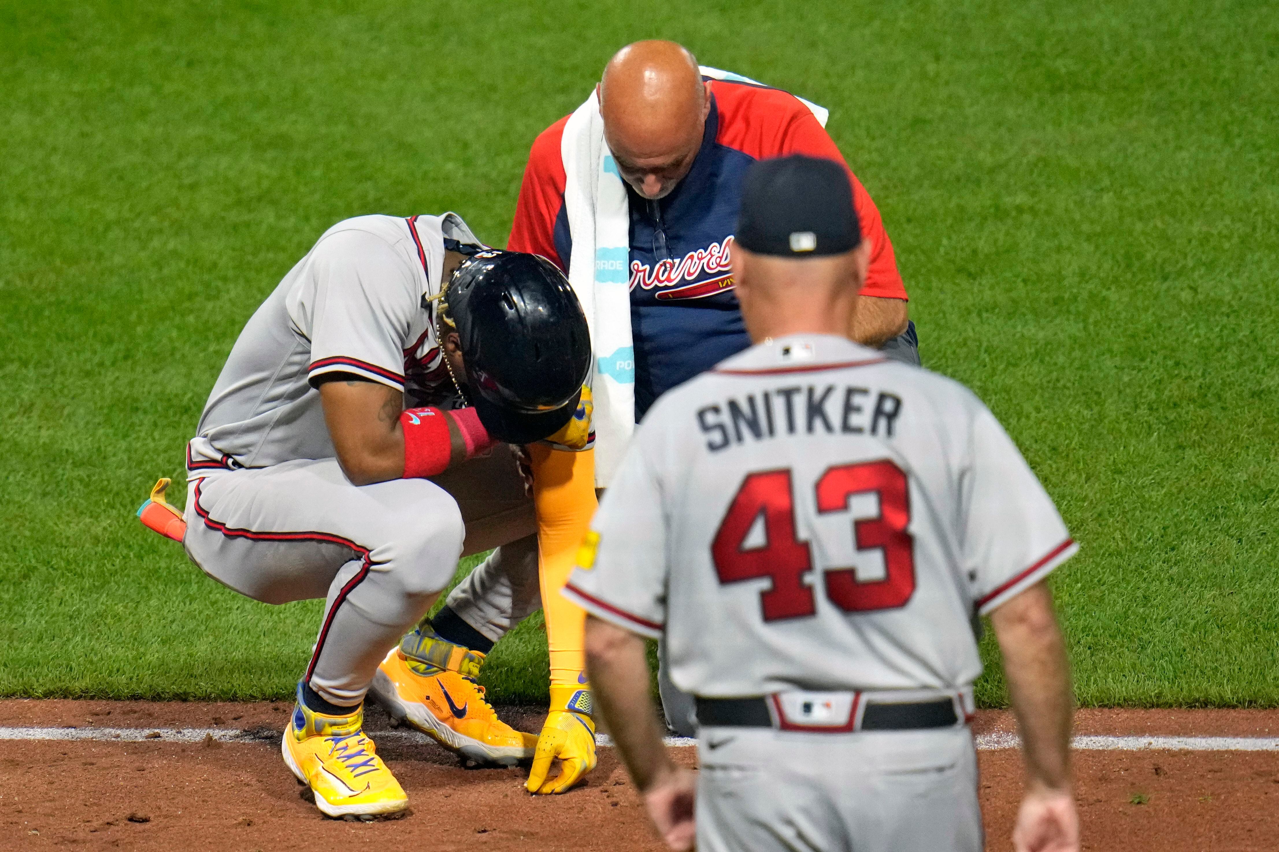 Braves: Ronald Acuña Jr. exits game after being hit by pitch