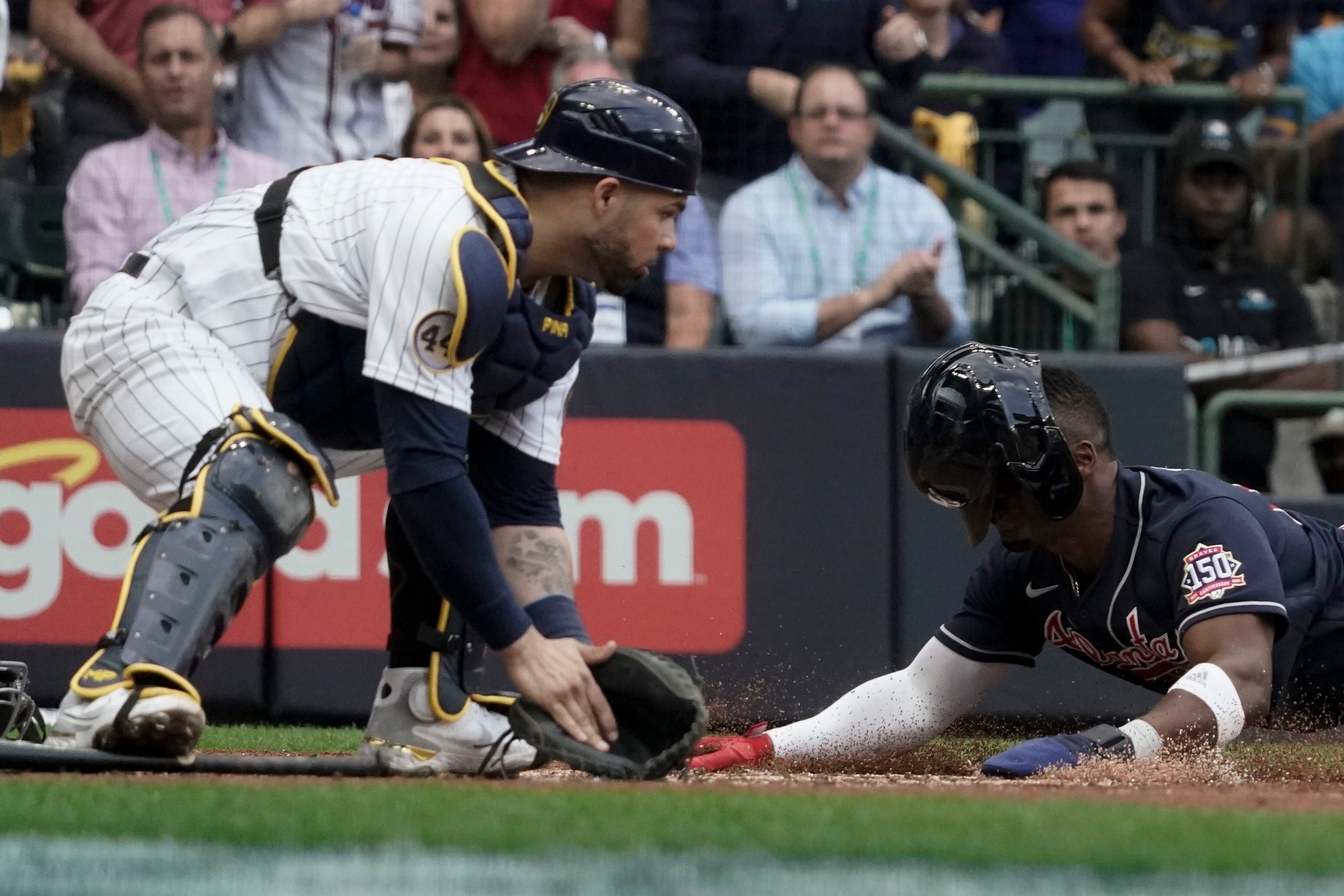 Joc Pederson's pinch-hit homer key as Braves shut out Brewers again in NLDS