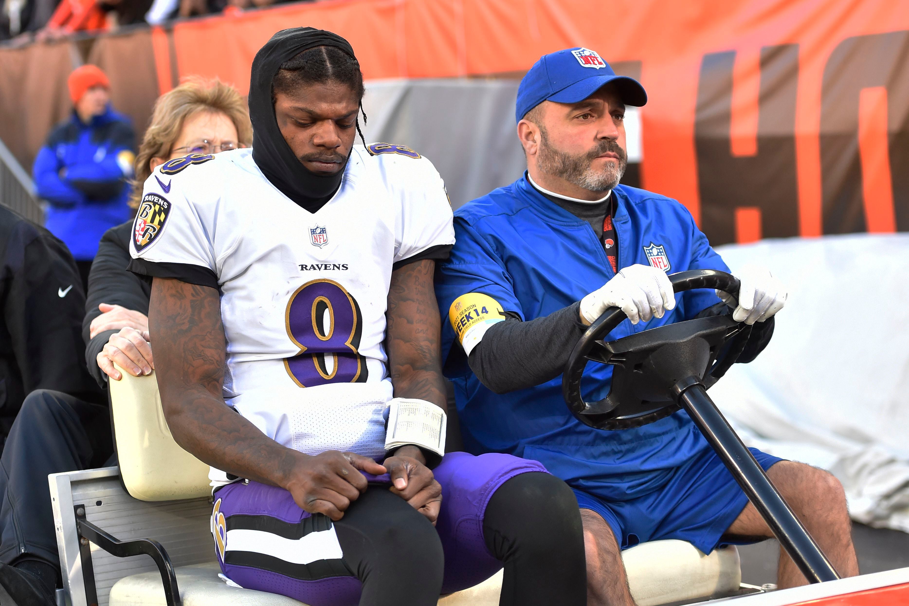 Ravens players react to WR Rashod Bateman changing jersey number