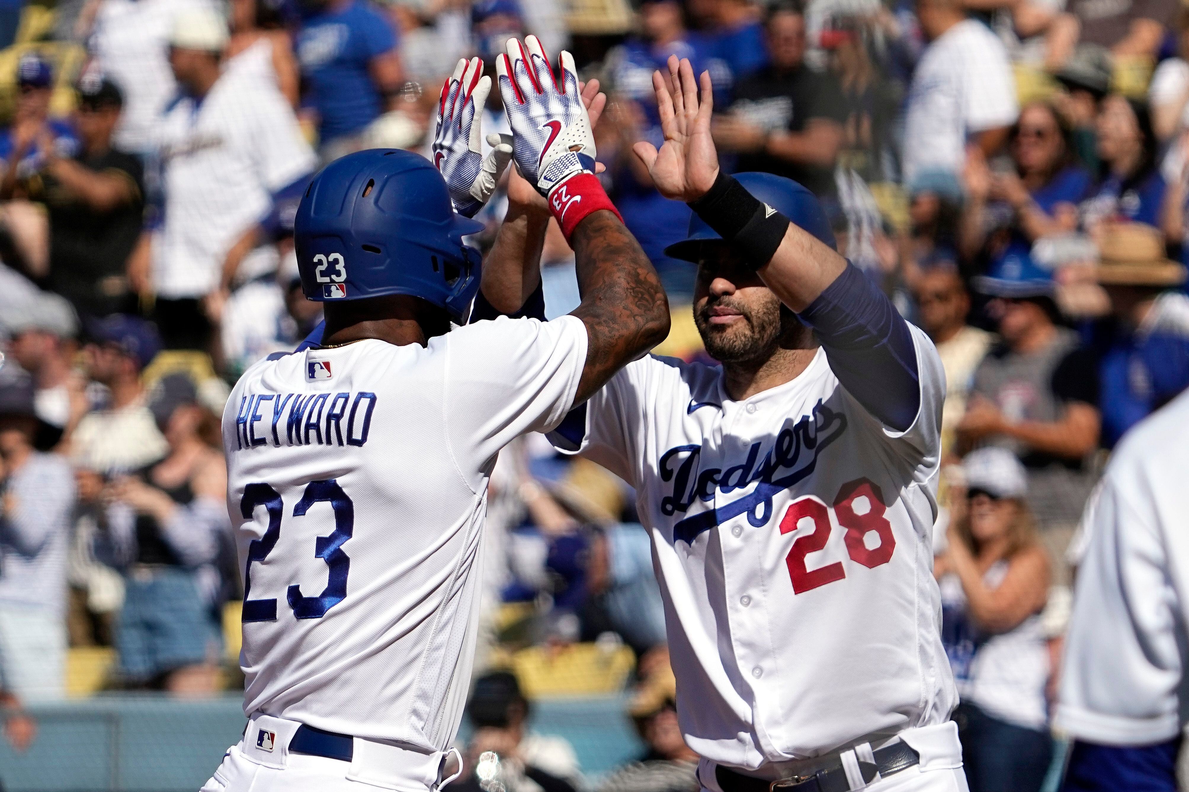 Smith and Peralta go deep early to back Gonsolin, Dodgers beat