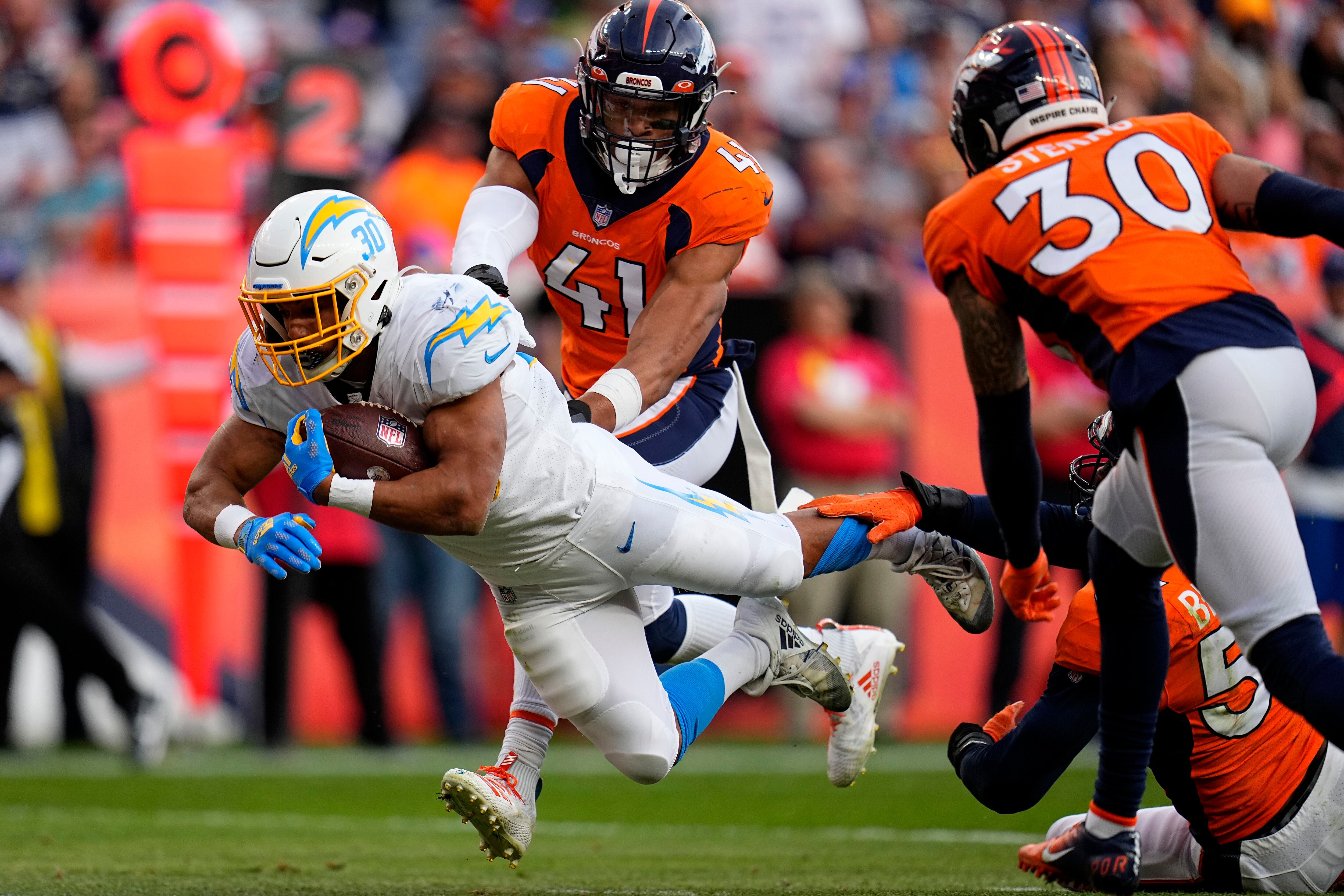 Surtain's pair of picks leads Broncos past Chargers 28-13 - The