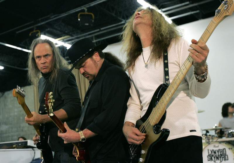 Lynyrd Skynyrd guitarist's positive COVID test cancels shows