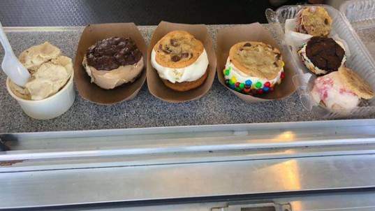 Tasty Tuesday: Smooshed takes epic ice cream sandwiches on-the-go - WSLS 10
