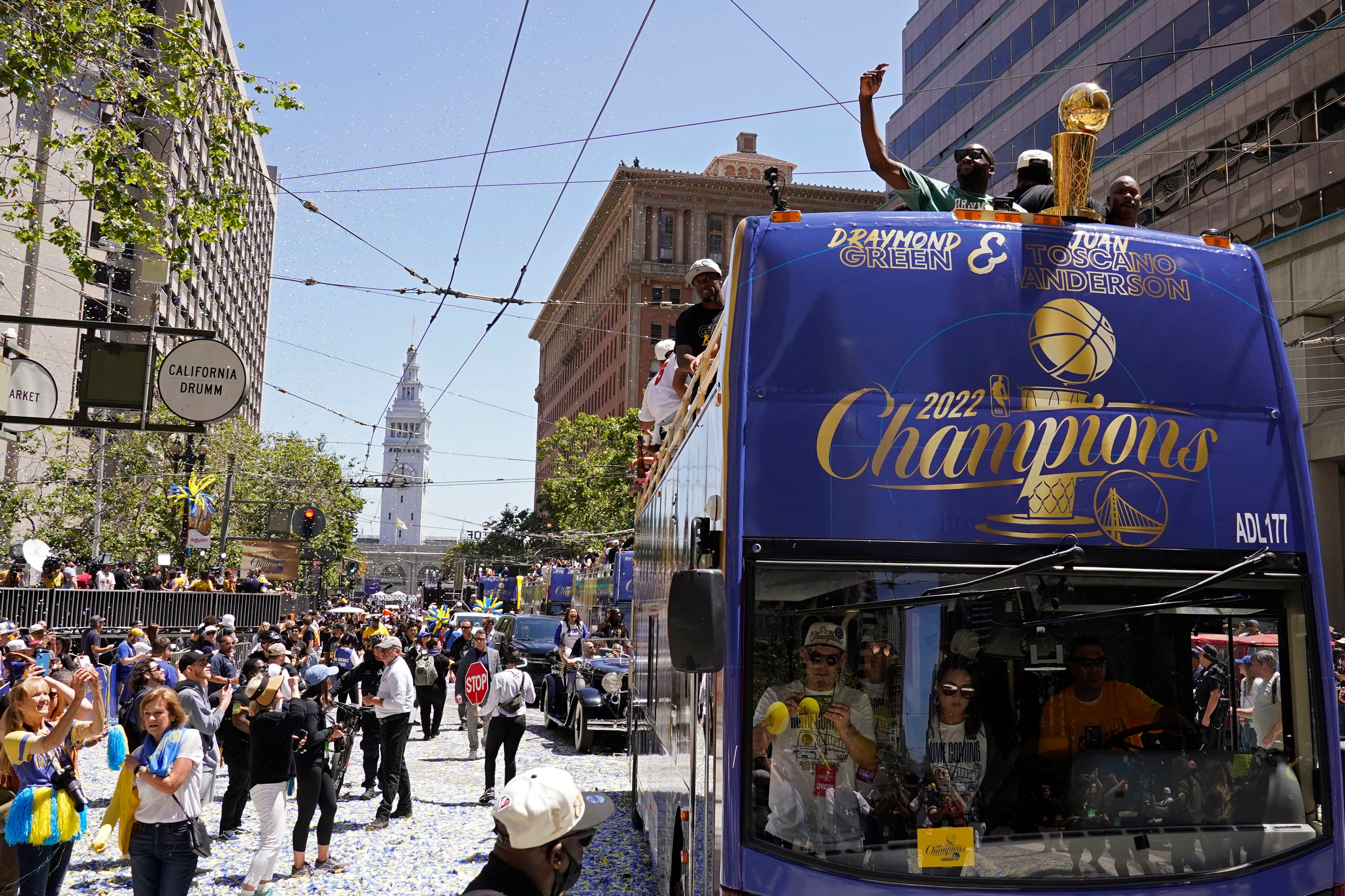 Warriors NBA championship parade: Stephen Curry, Golden State celebrate 2022  title with fans in San Francisco 