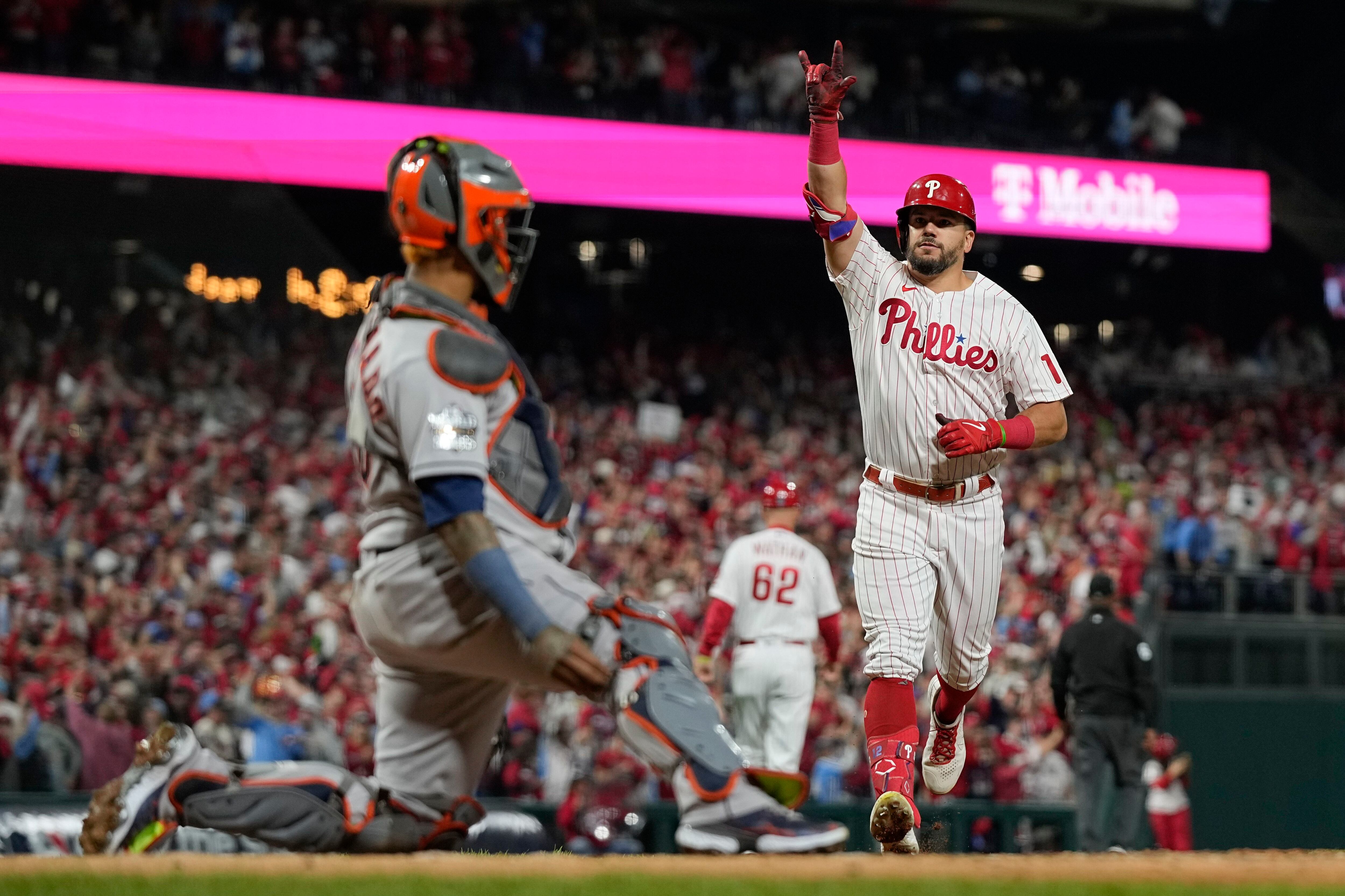 Phillies' Rhys Hoskins has gone from unwanted to unbelievable