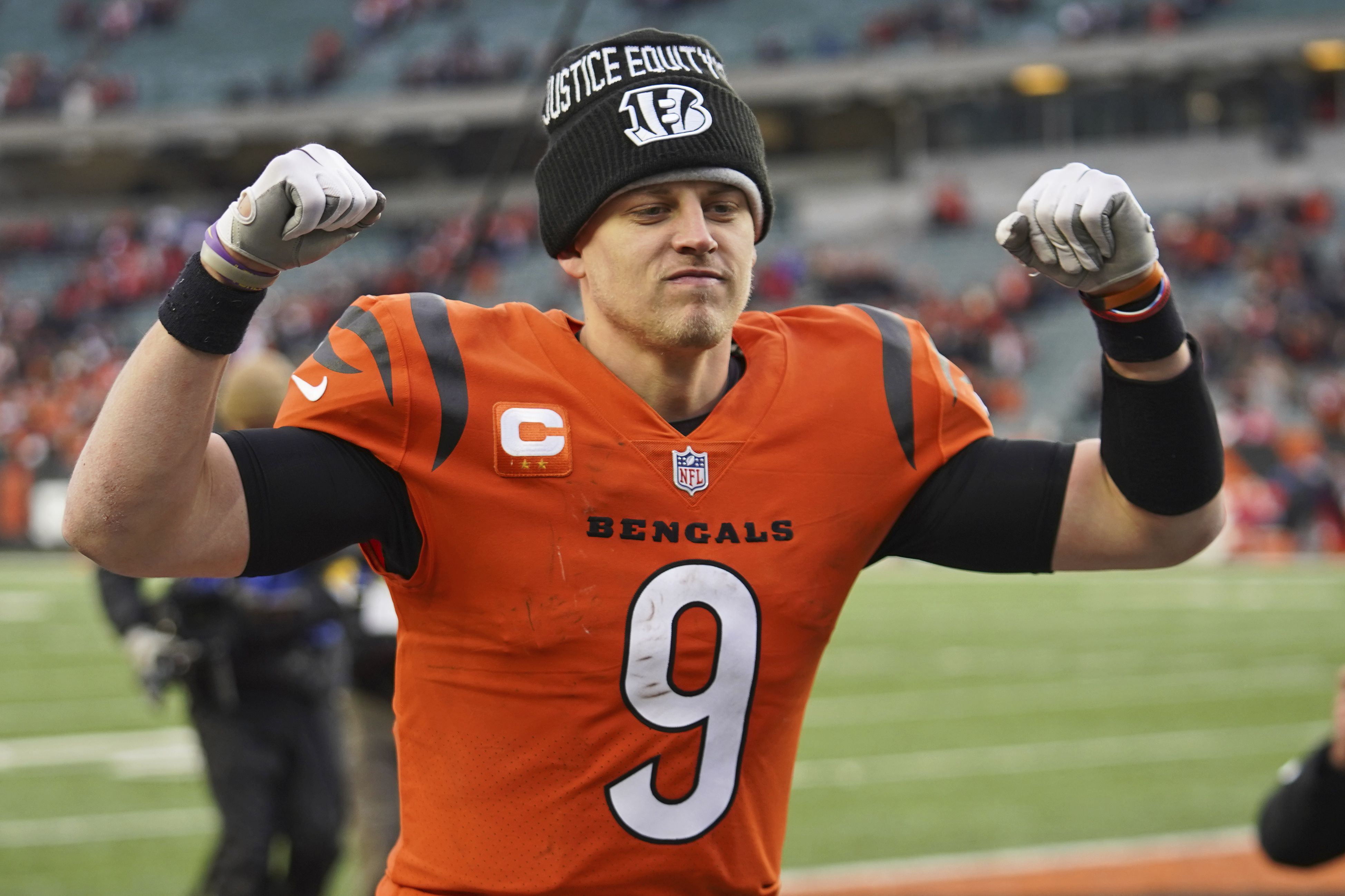 Photos: Bengals Celebrate Back to Back AFC North Champs