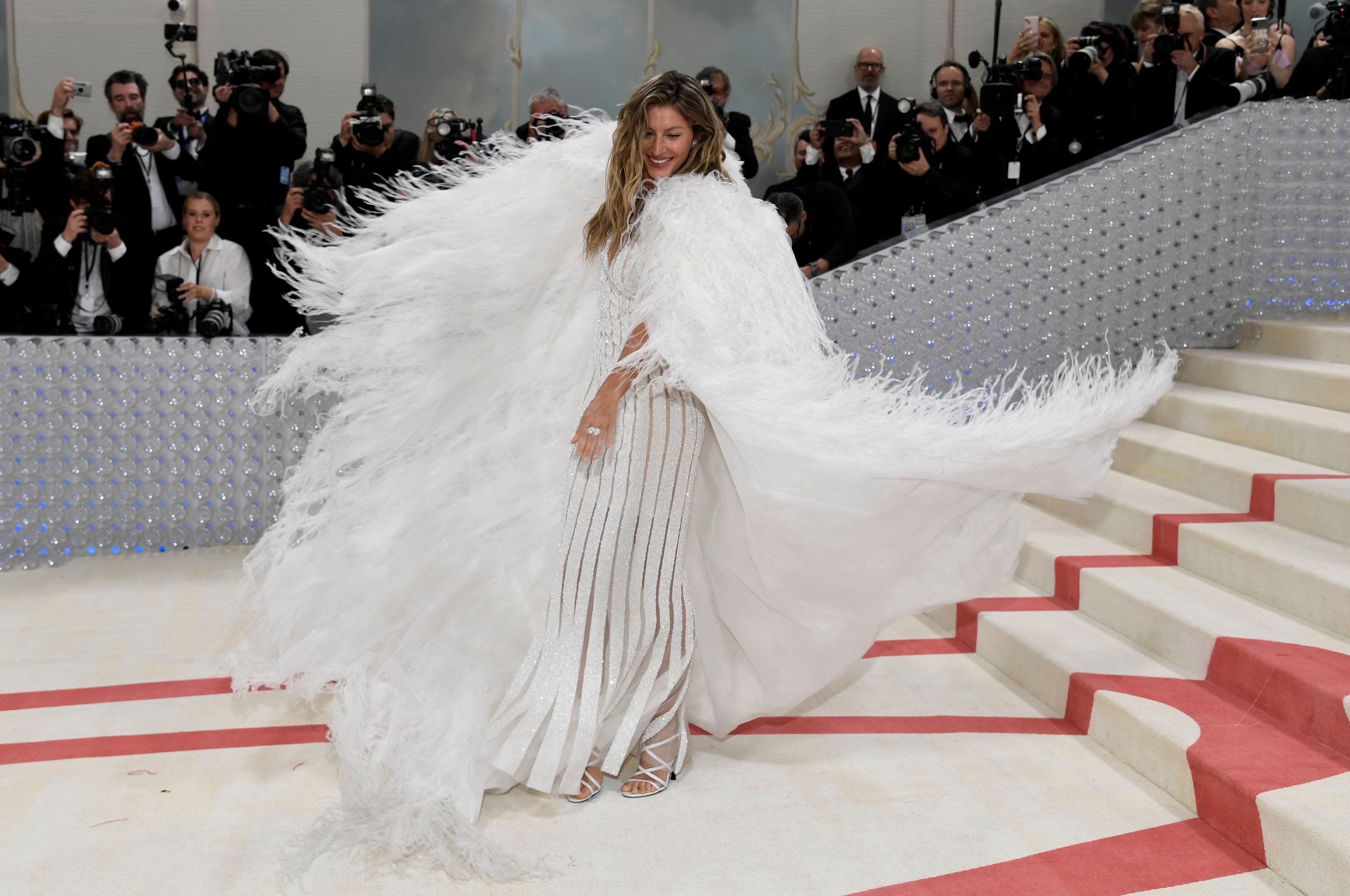 Met Gala: Rihanna, Jared Leto as Choupette, Kim K. in pearls