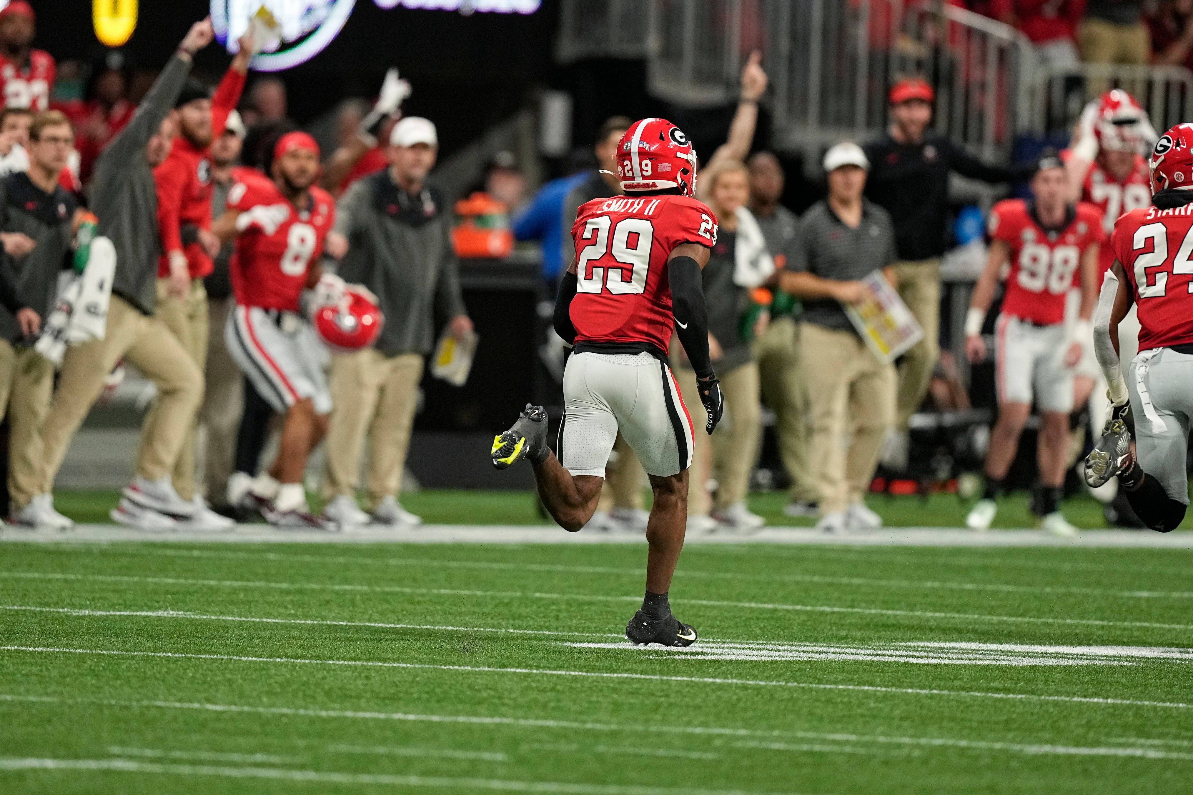 Turning the Tide: Boutte helped Brian Kelly pull off big win against  Alabama, Local Sports News