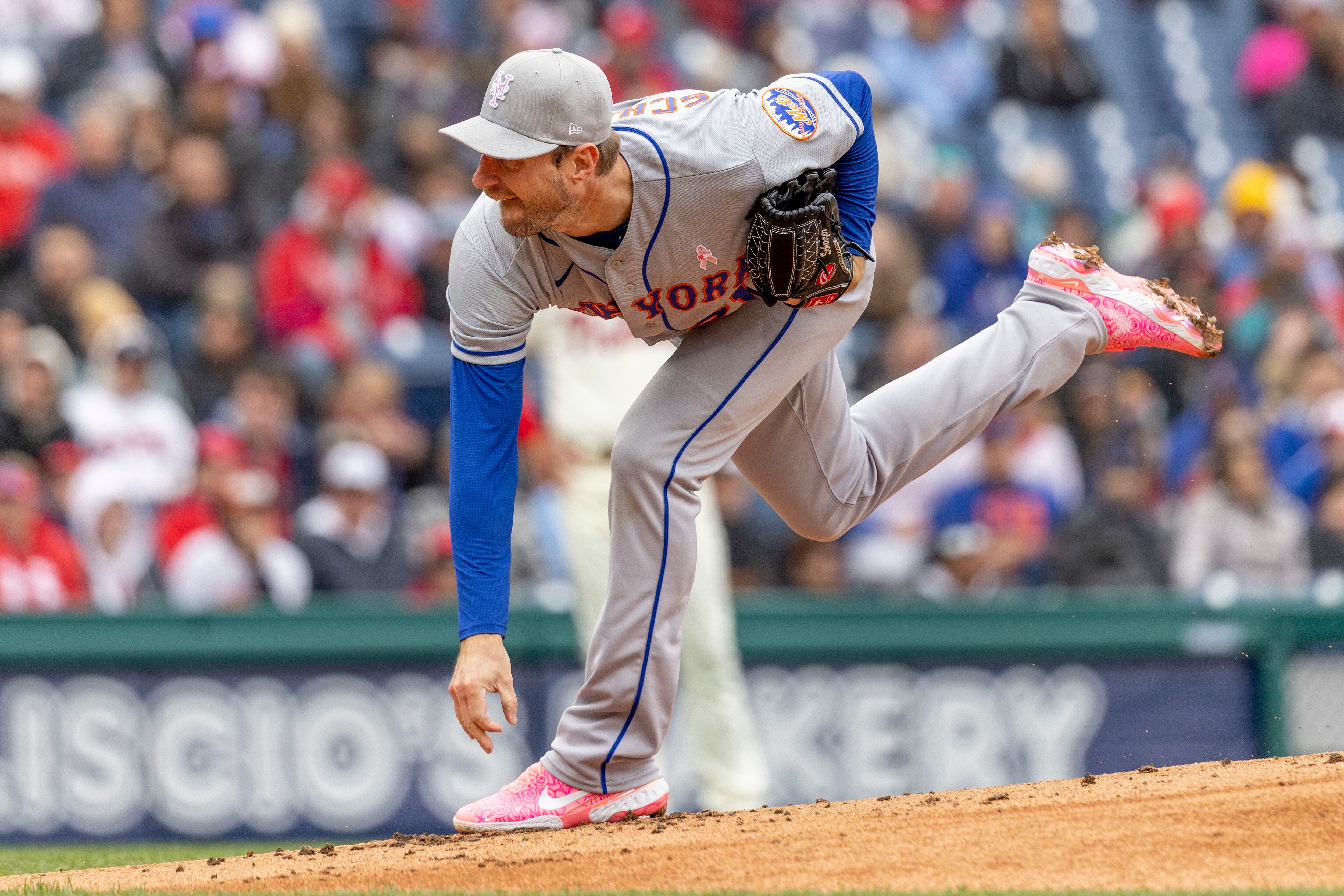 Phillies place Seranthony Dominguez on IL, Corey Knebel out for