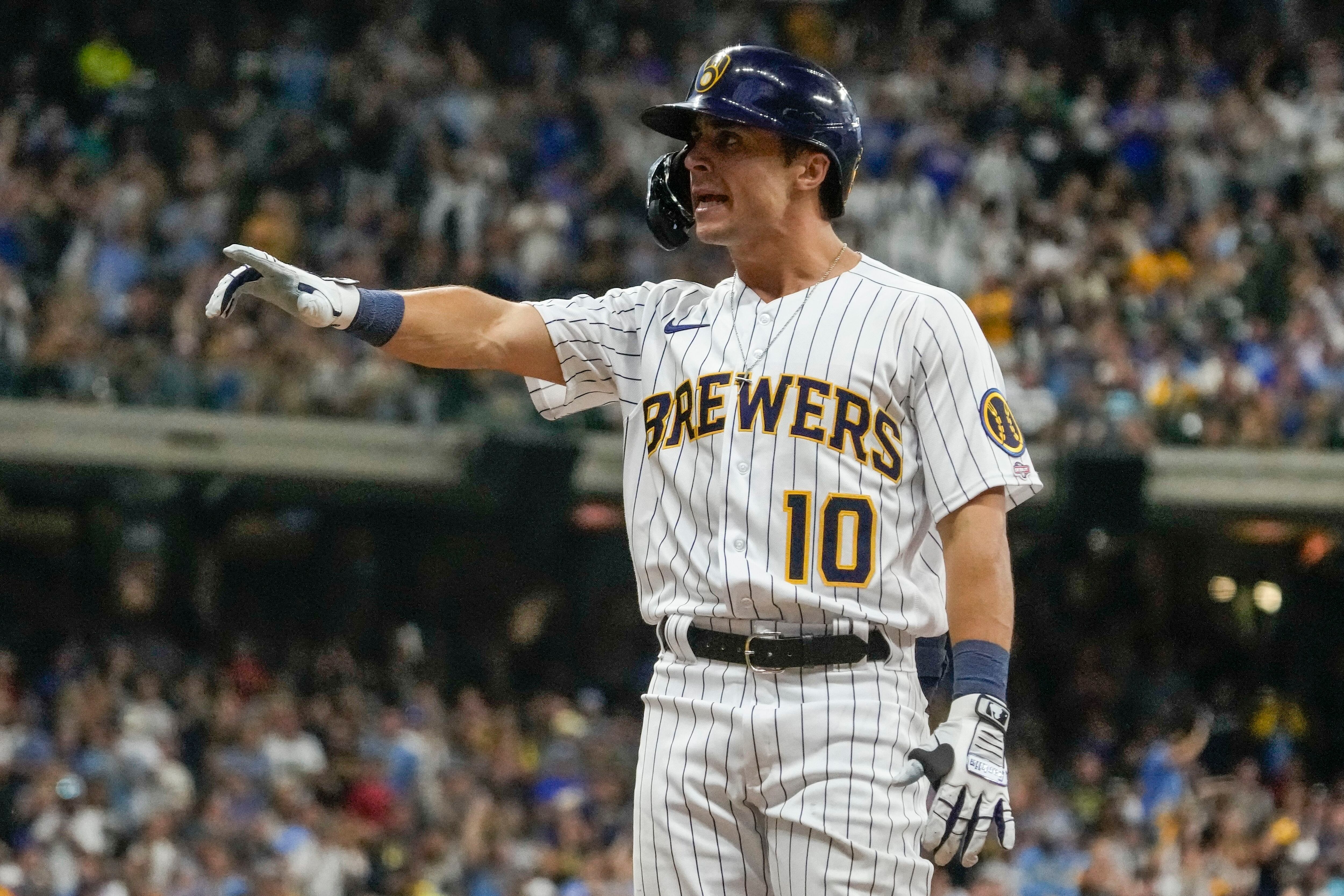 April 8, 2023: Milwaukee Brewers manager Craig Counsell (30) during the  game between the Milwaukee Brewers