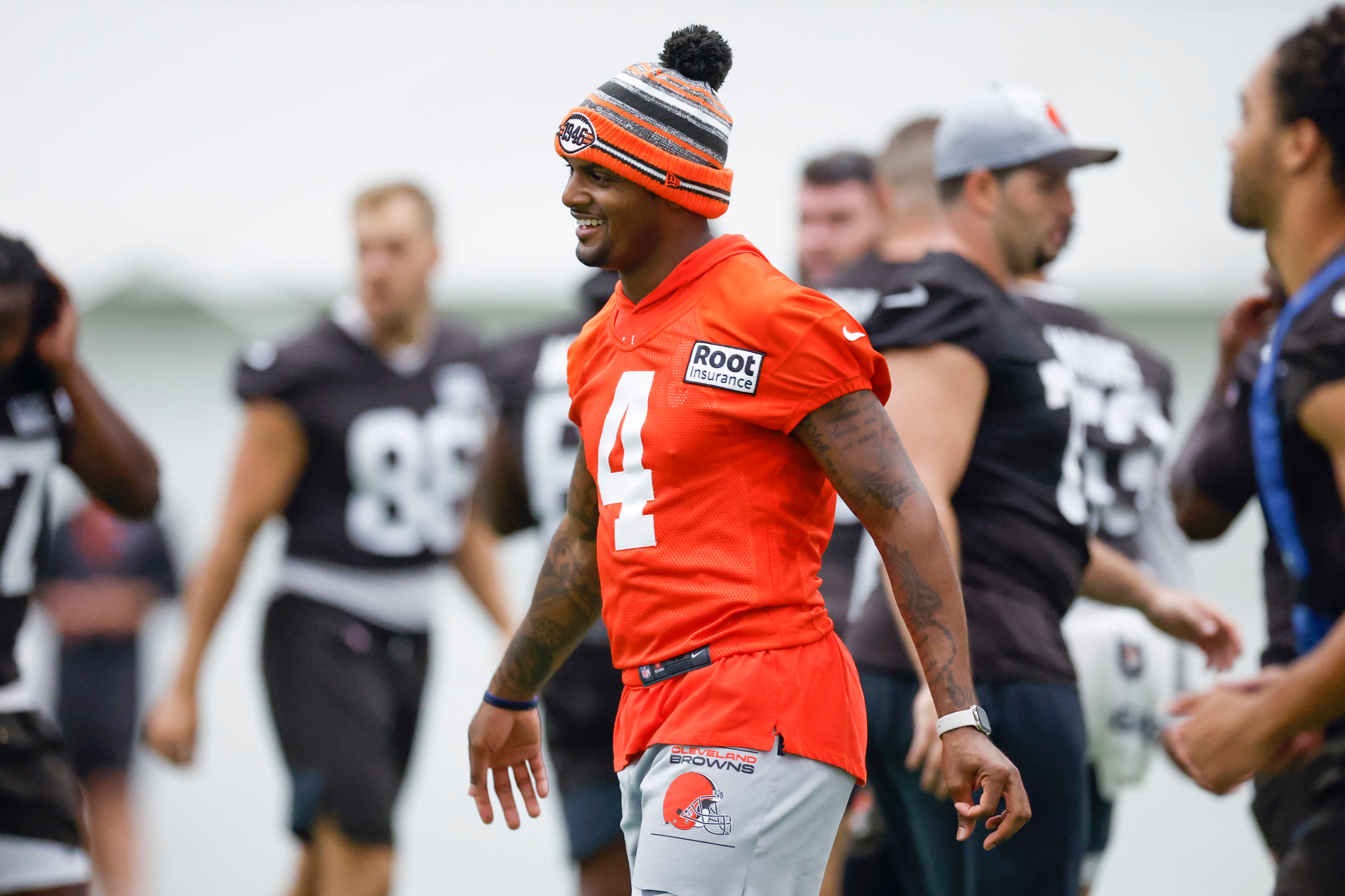 Browns QB Deshaun Watson reports to training camp amid uncertainty