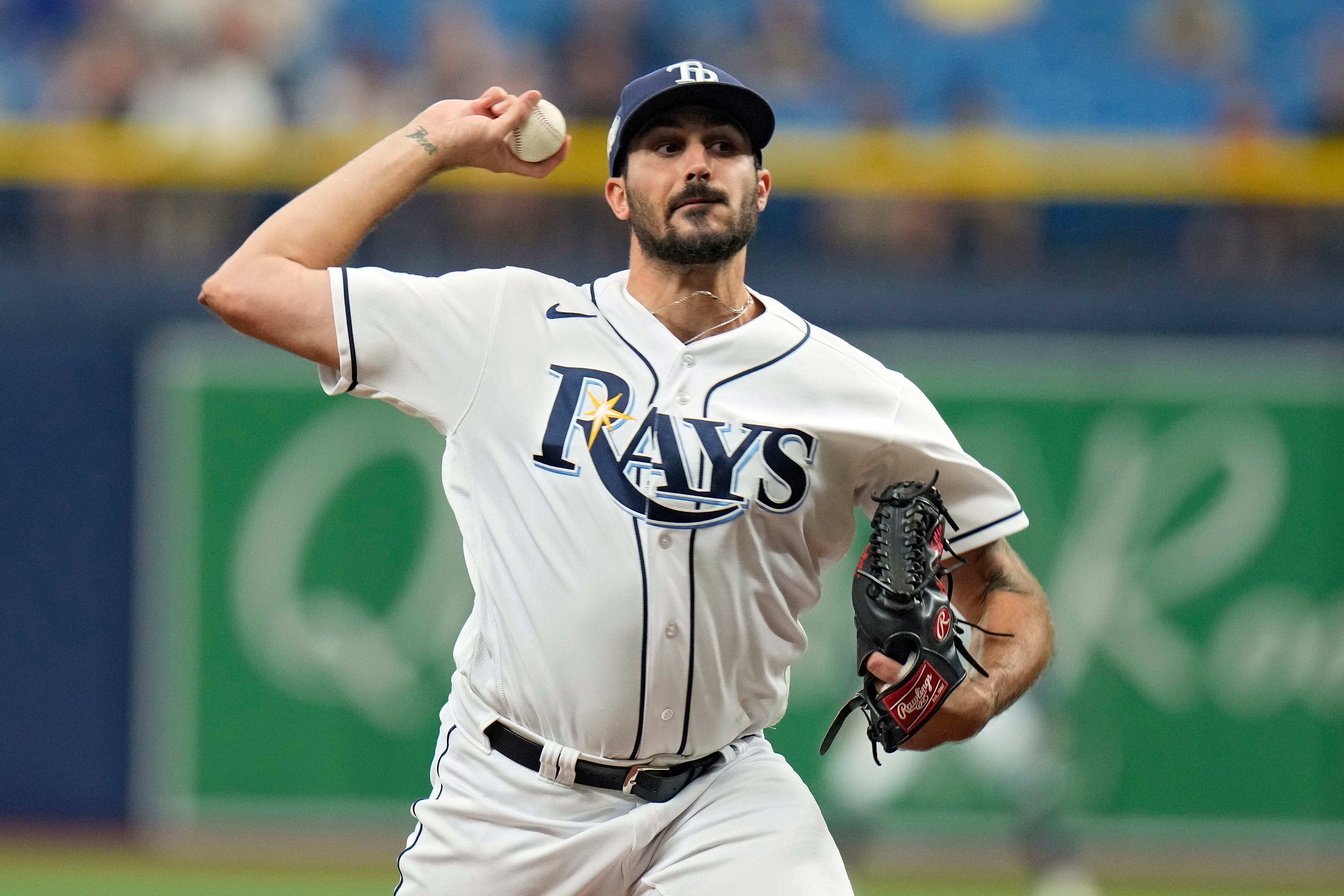 Rays' Ramirez delivers winning hit in 10th to beat Bucs 4-3