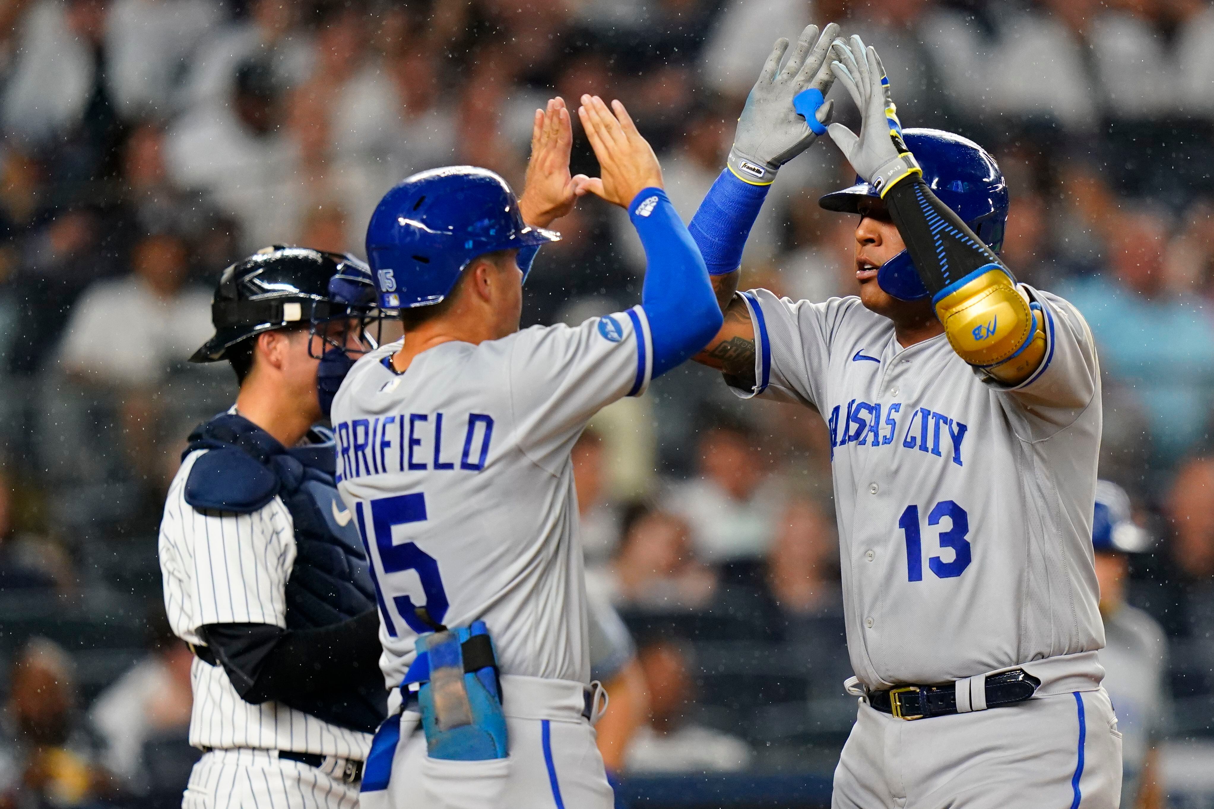 Yankees' Aaron Judge, Anthony Rizzo blast Royals in lopsided win