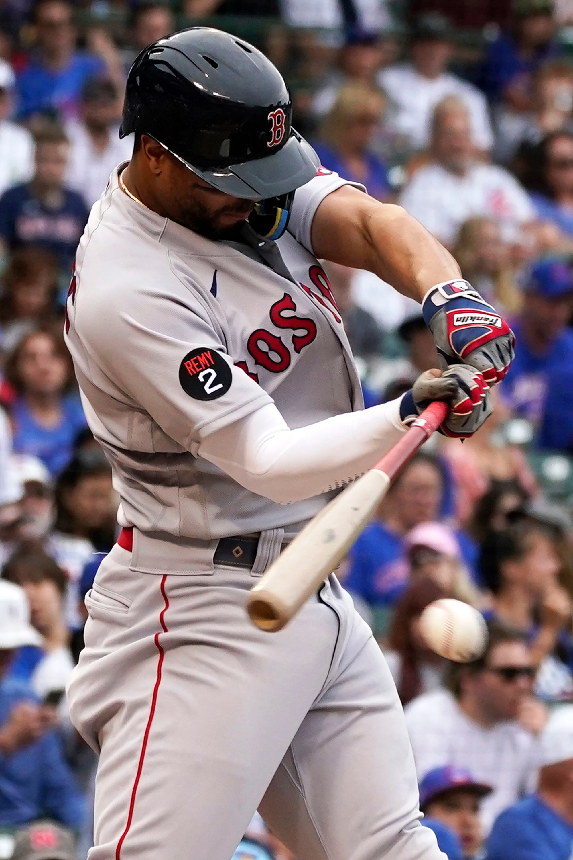 Red Sox SS Xander Bogaerts needed 7 stitches after thigh injury vs