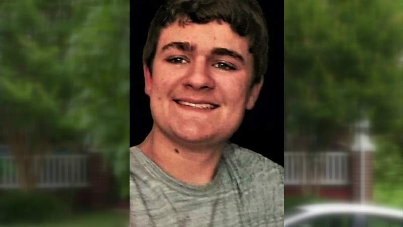 16-year-old Roanoke boy communicated with man who killed him prior to shooting, warrants show