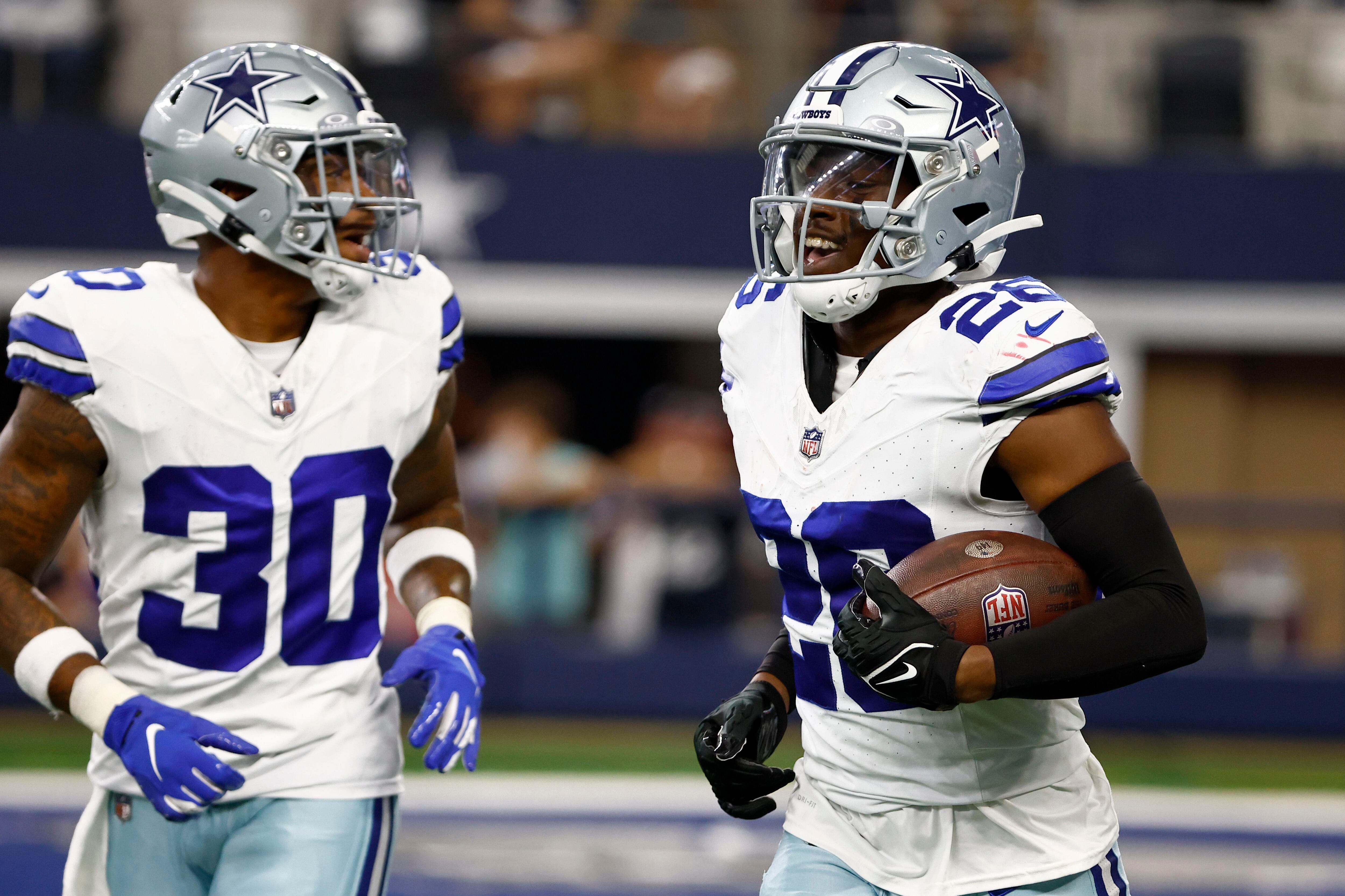 Cowboys' Trevon Diggs for the best record in 40 years after grabbing his  10th interception