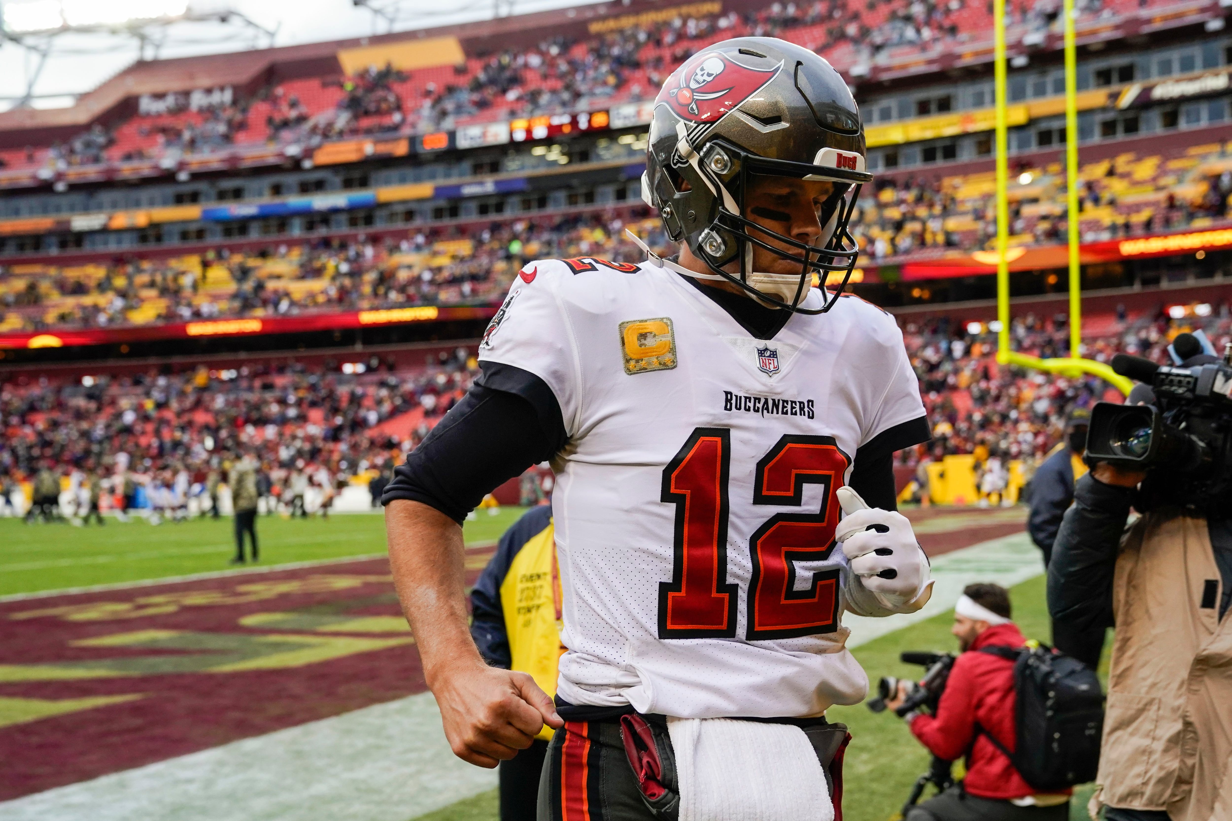 Landover, United States. 09th Jan, 2021. Washington Football Team  quarterback Taylor Heinicke (4) looks to the sidelines during the first  half of a wild card playoff game against the Tampa Bay Buccaneers