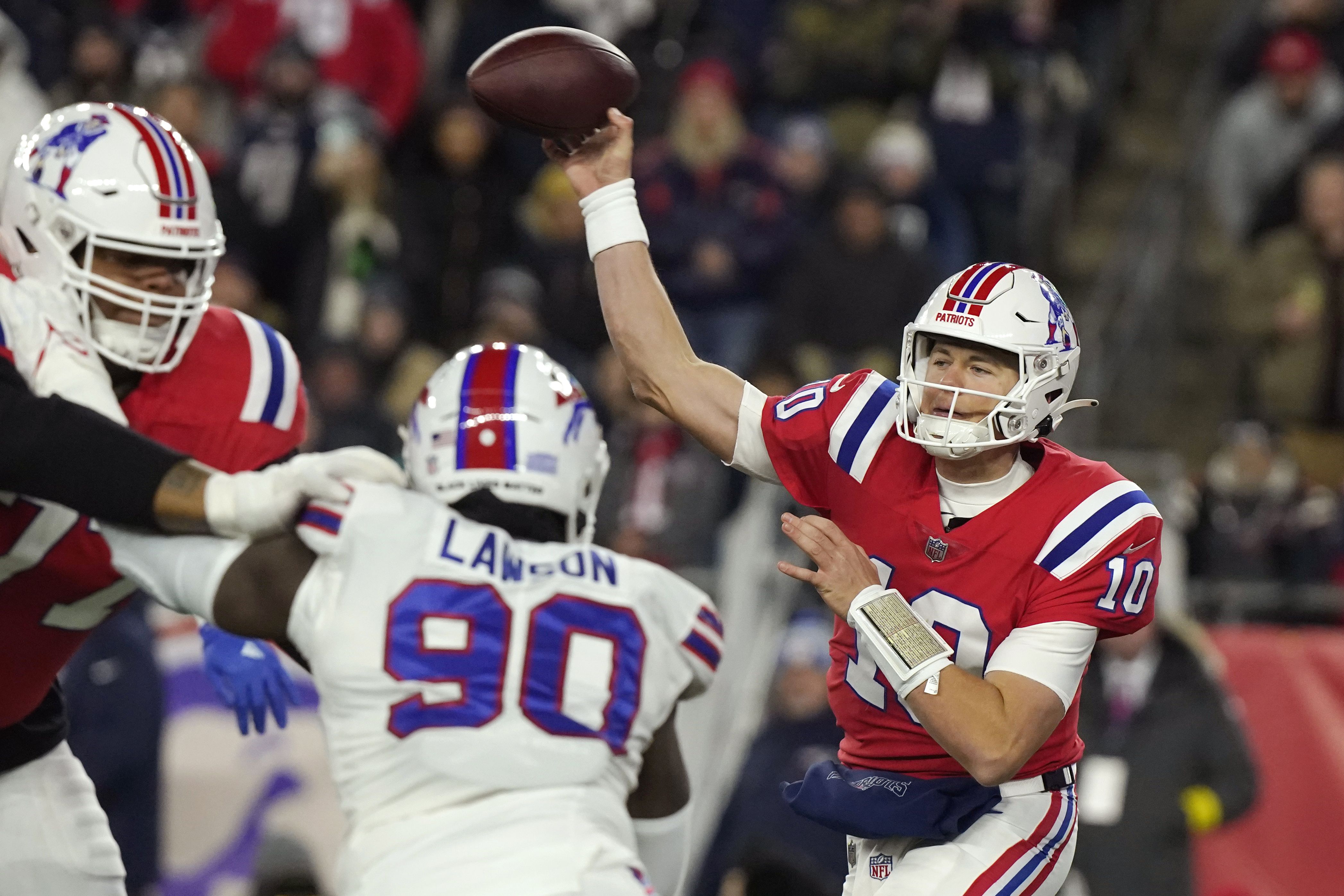 Bills safety Damar Hamlin ejected for hit on Patriots' Jakobi Meyers