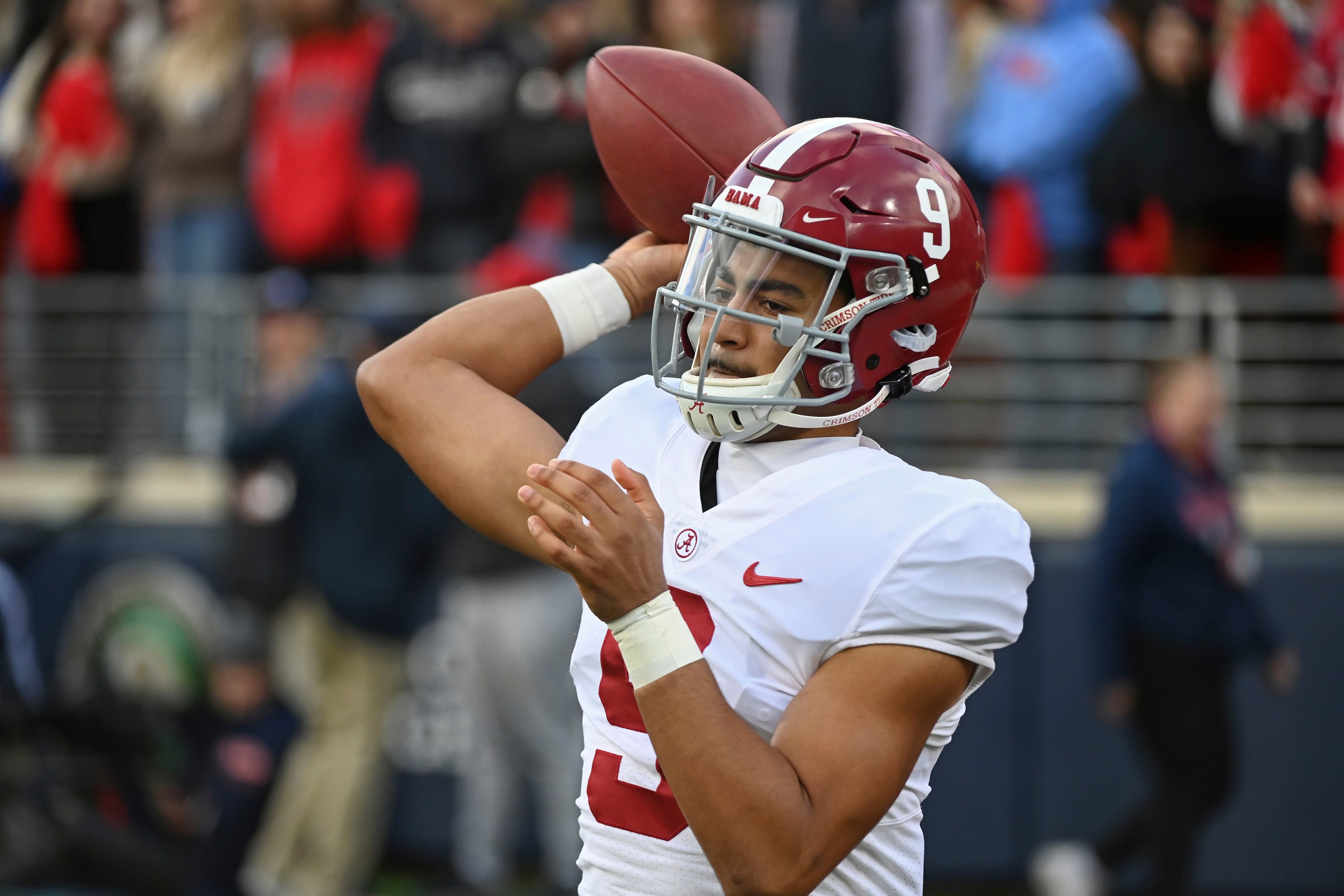 2022 NFL draft: Panthers trade up, select QB Matt Corral