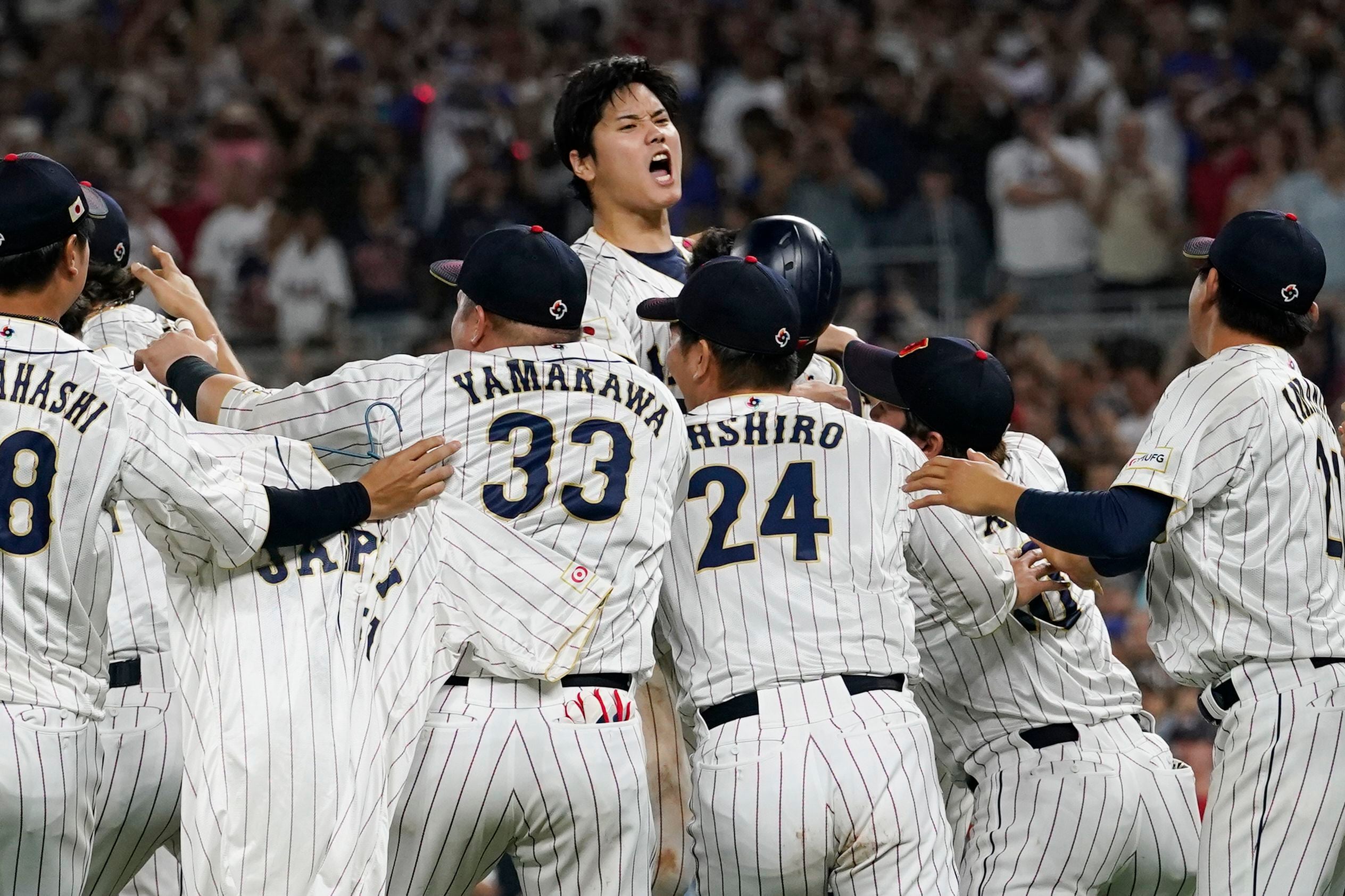 World Baseball Classic: Shohei Ohtani's hat, Trea Turner's spikes