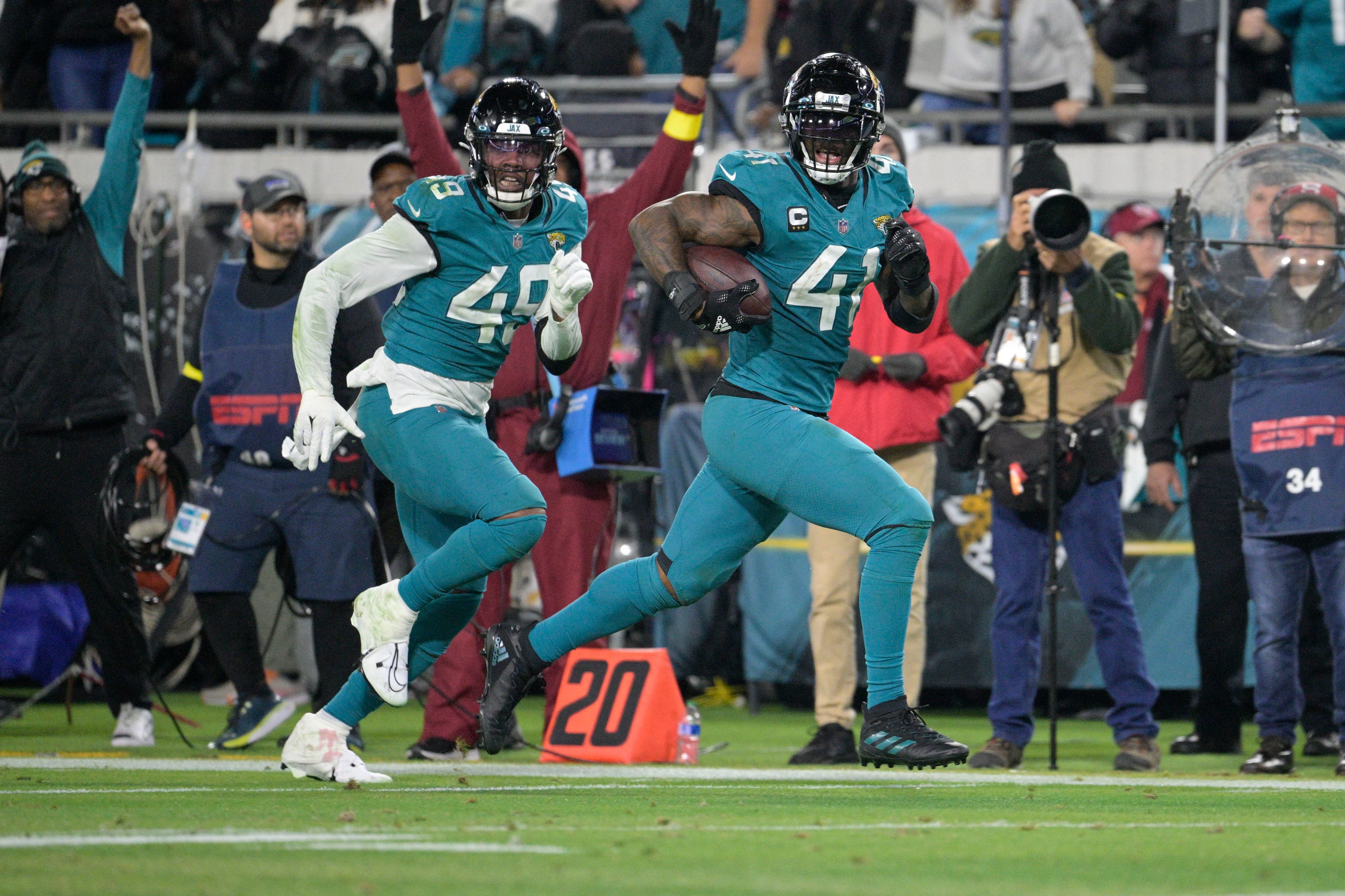 Jacksonville Jaguars claim AFC South Division Title