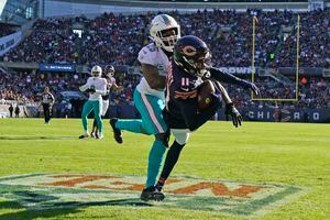 Fields rushes for 178 yards, but Bears lose to Dolphins