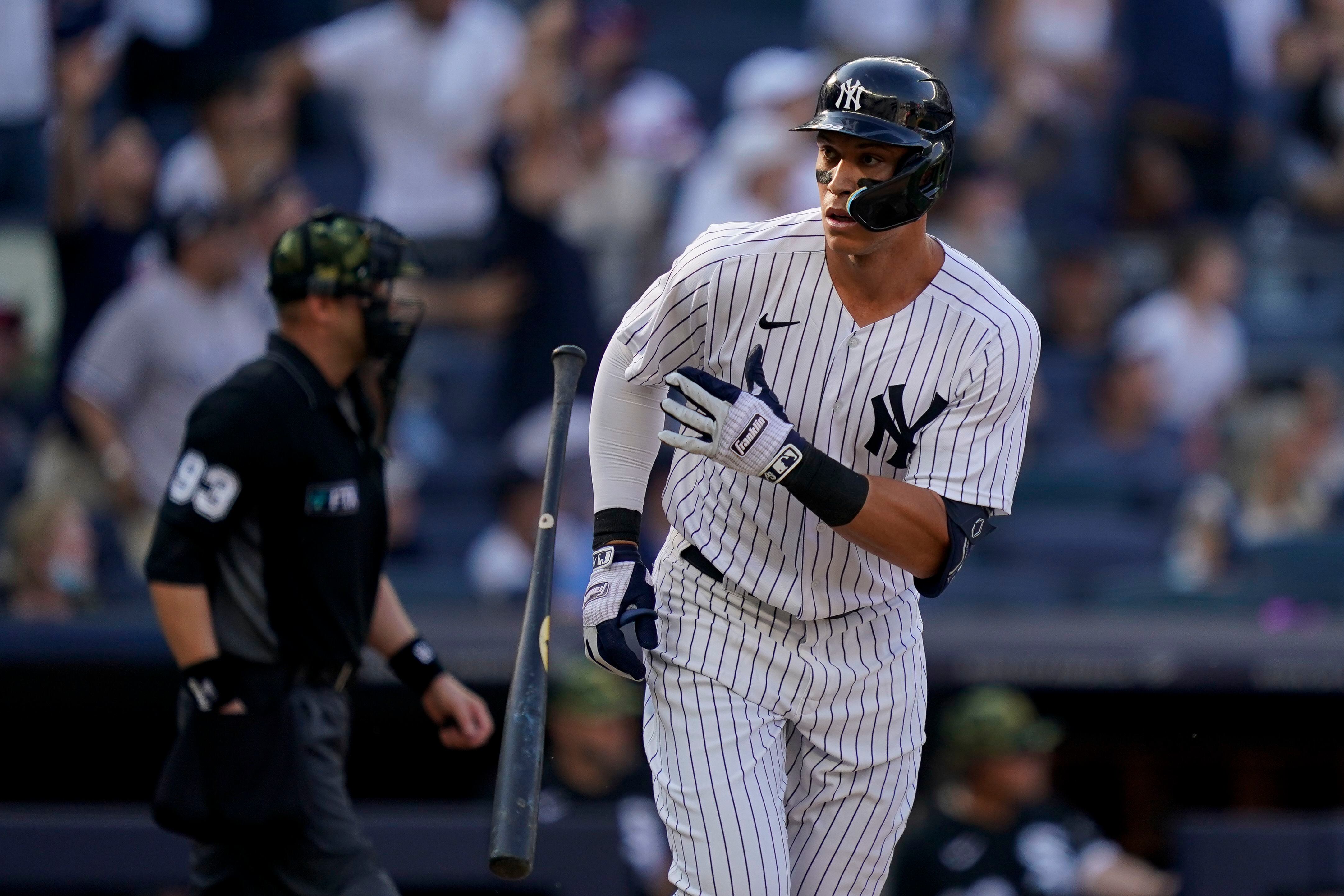 Yankees place Joey Gallo, Kyle Higashioka on COVID IL