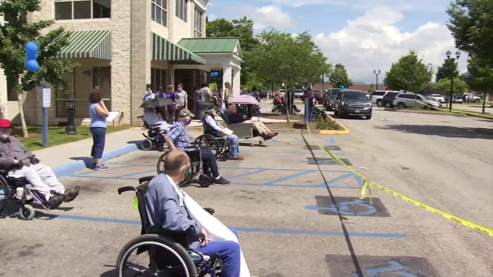 Friendship throws drive-thru Fathers Day parade for residents