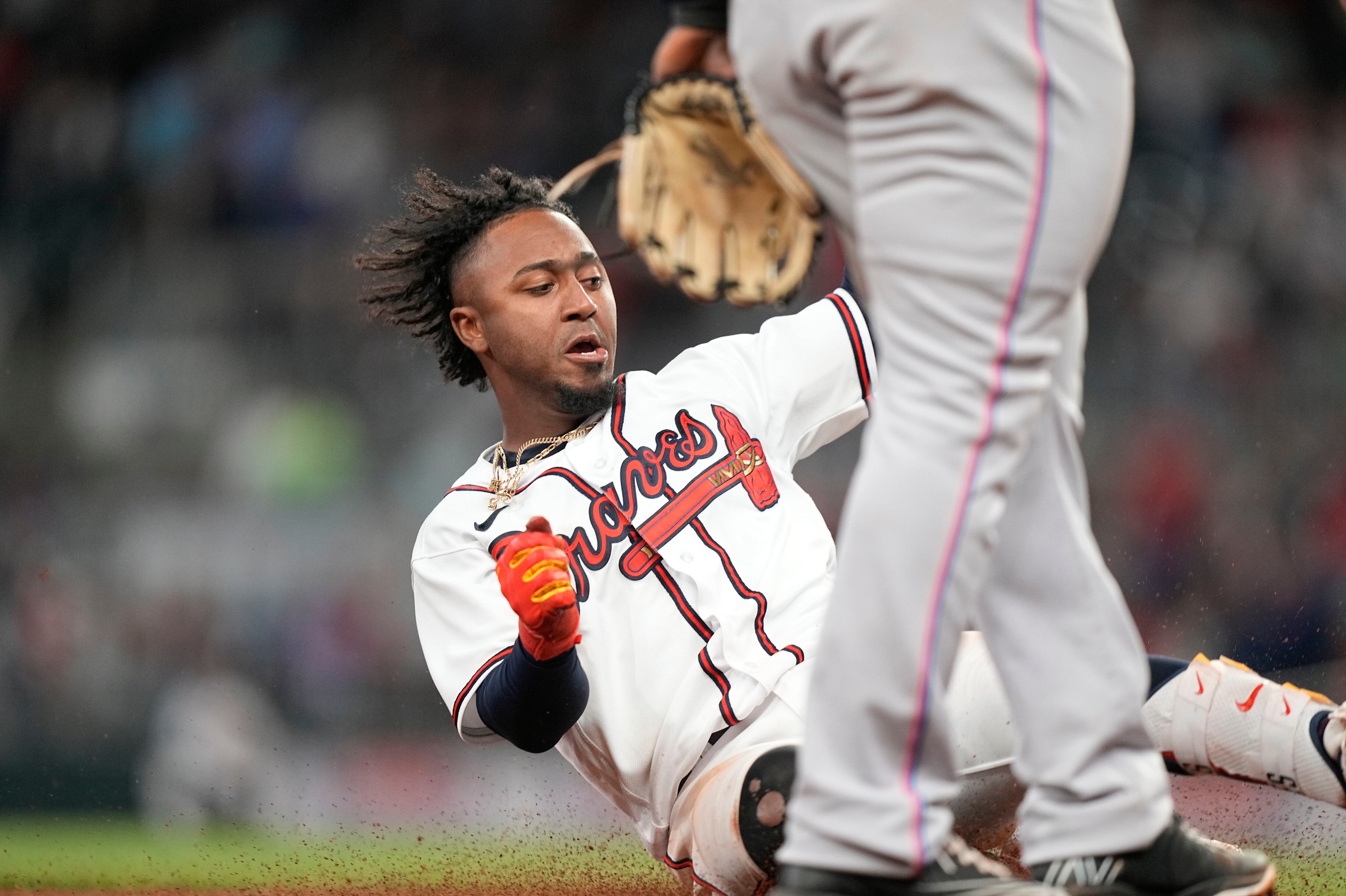 Rosario, Ozuna go deep as major league-leading Braves snap 2-game