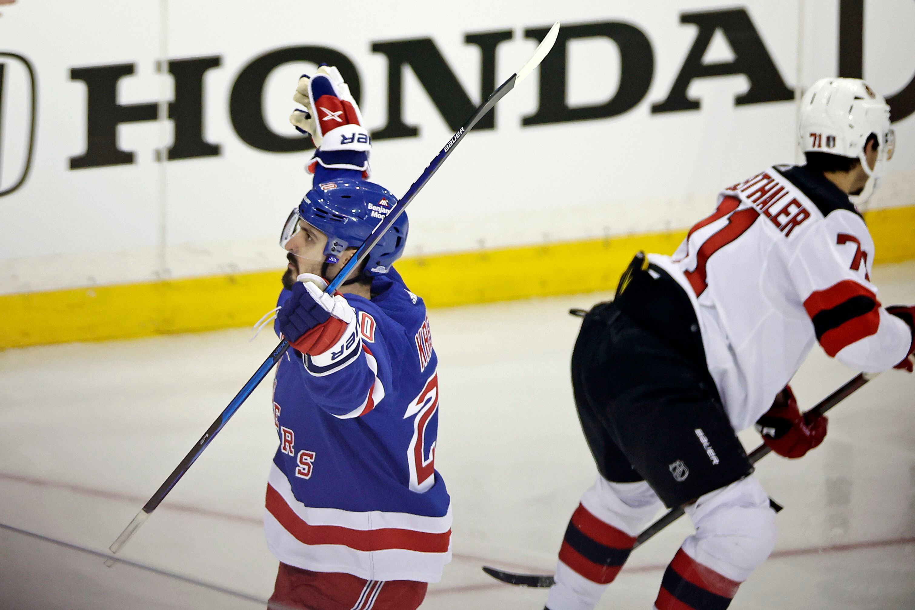 Hamilton scores in OT, Devils beat Rangers 2-1 in Game 3