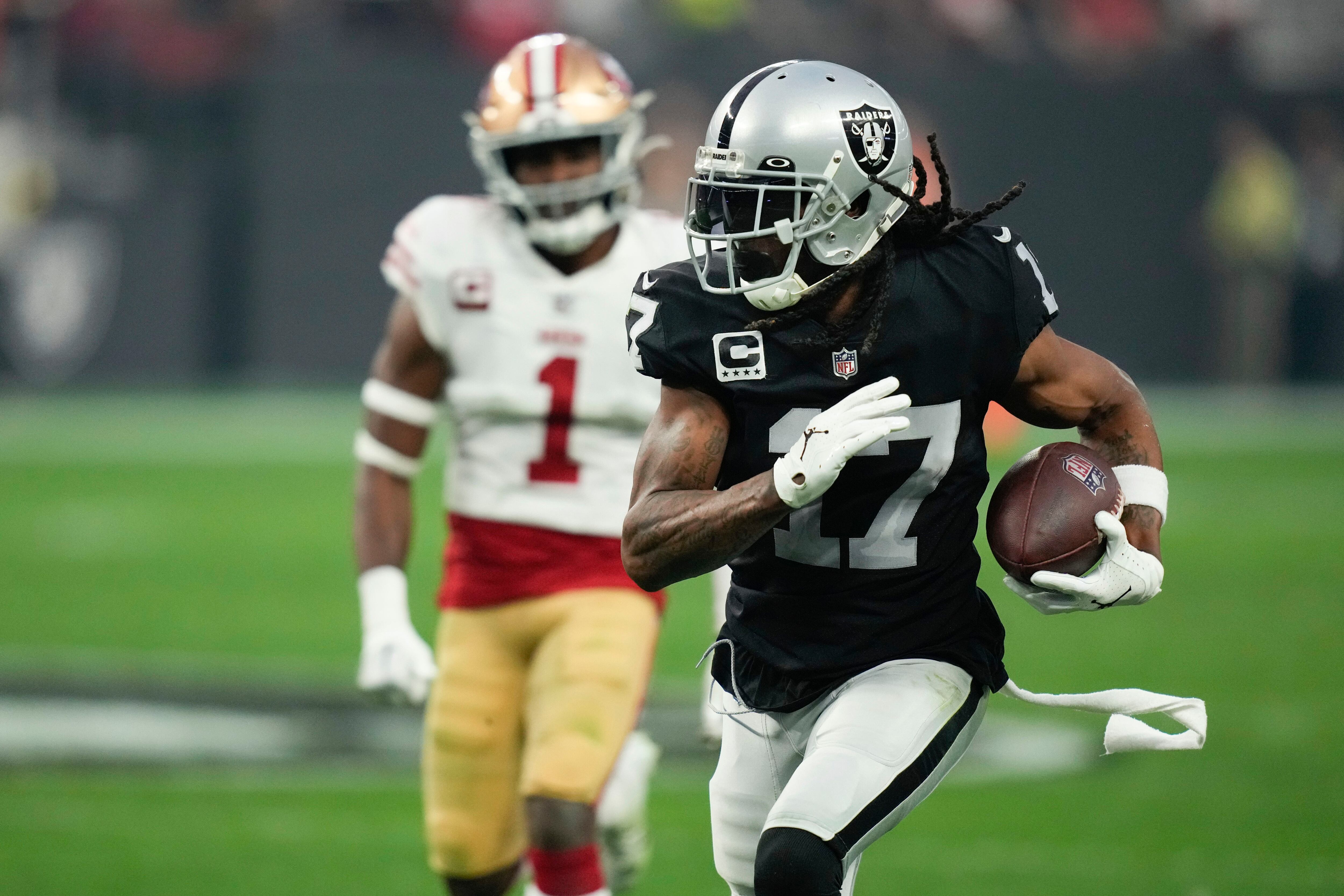 49ers edge Raiders in OT for 9th consecutive win