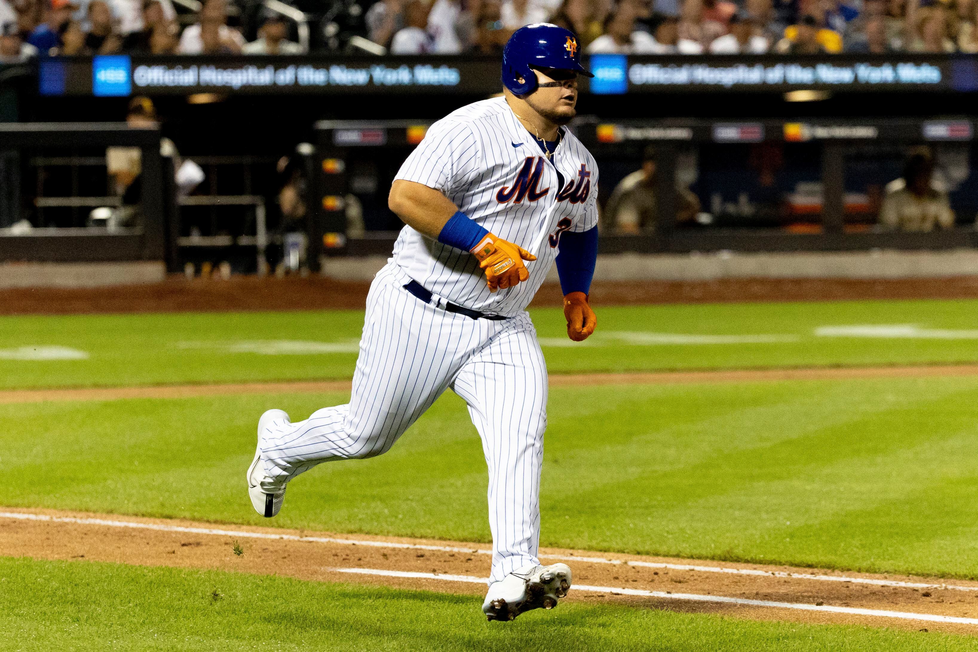 Alonso's 3-run HR, 4 RBIs leads Mets over Padres 8-5 - ABC7 New York