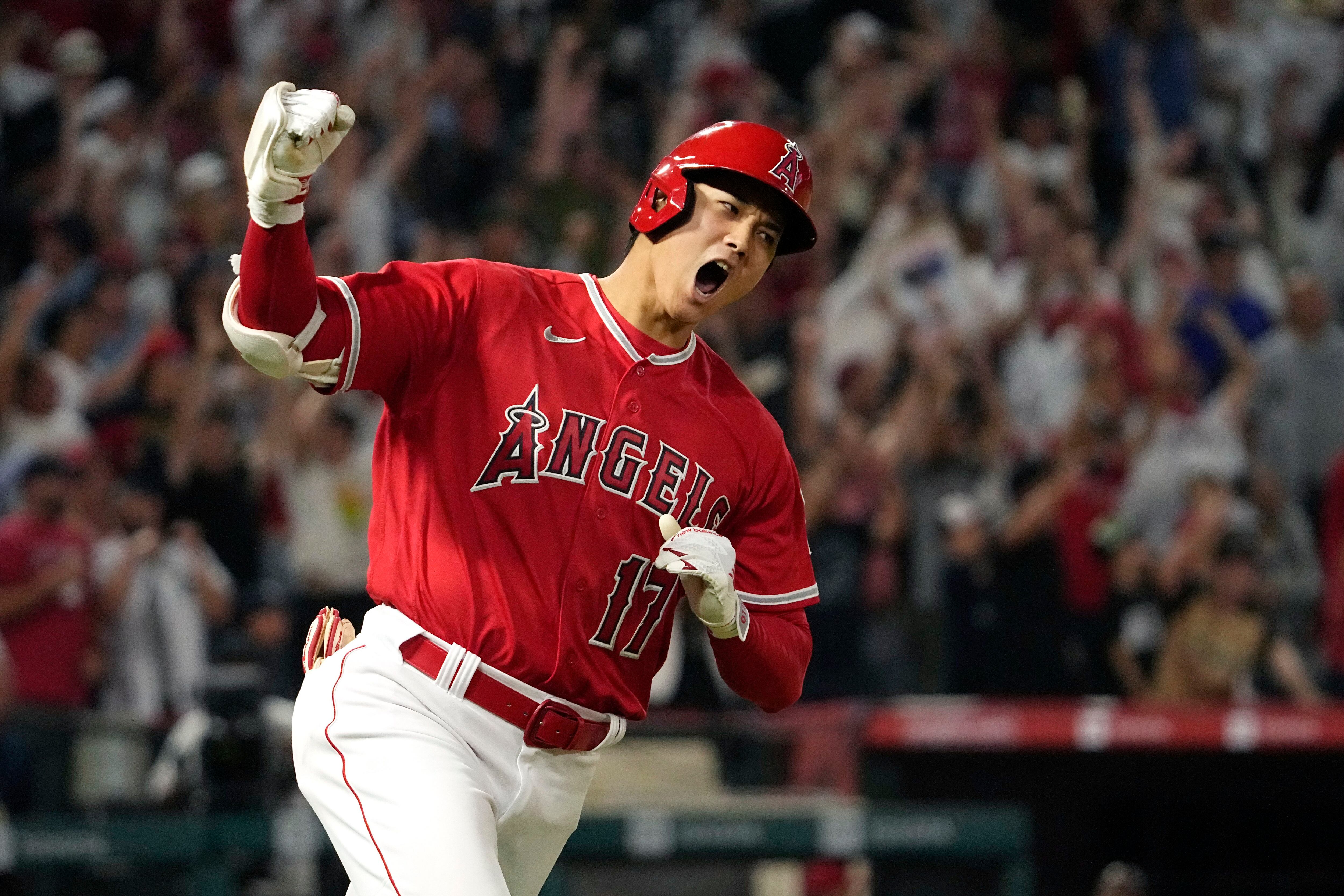 Shohei Ohtani: Bat Flip, Youth T-Shirt / Large - MLB - Sports Fan Gear | breakingt