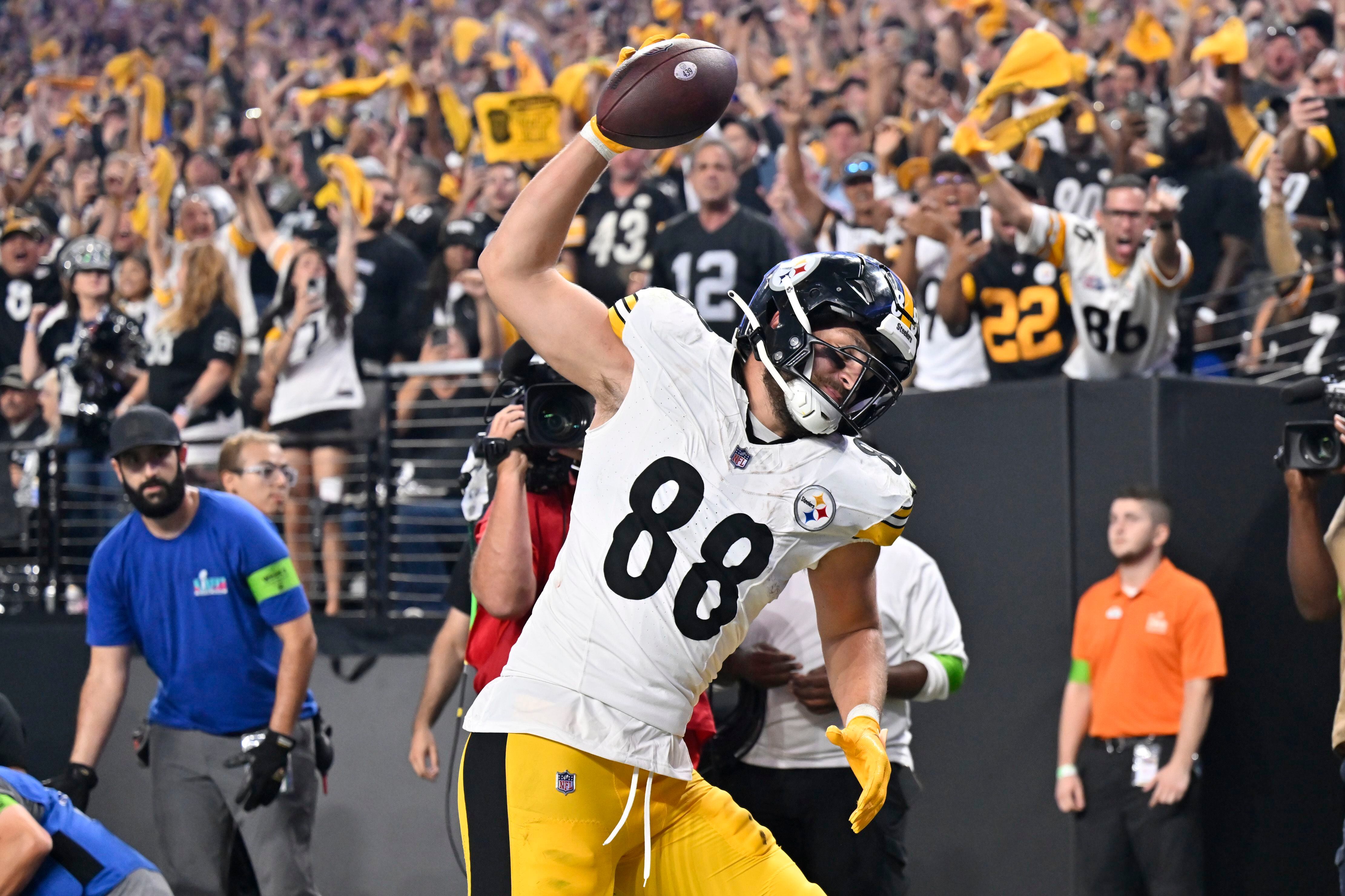 Pittsburgh Steelers Full Size Game Time Football