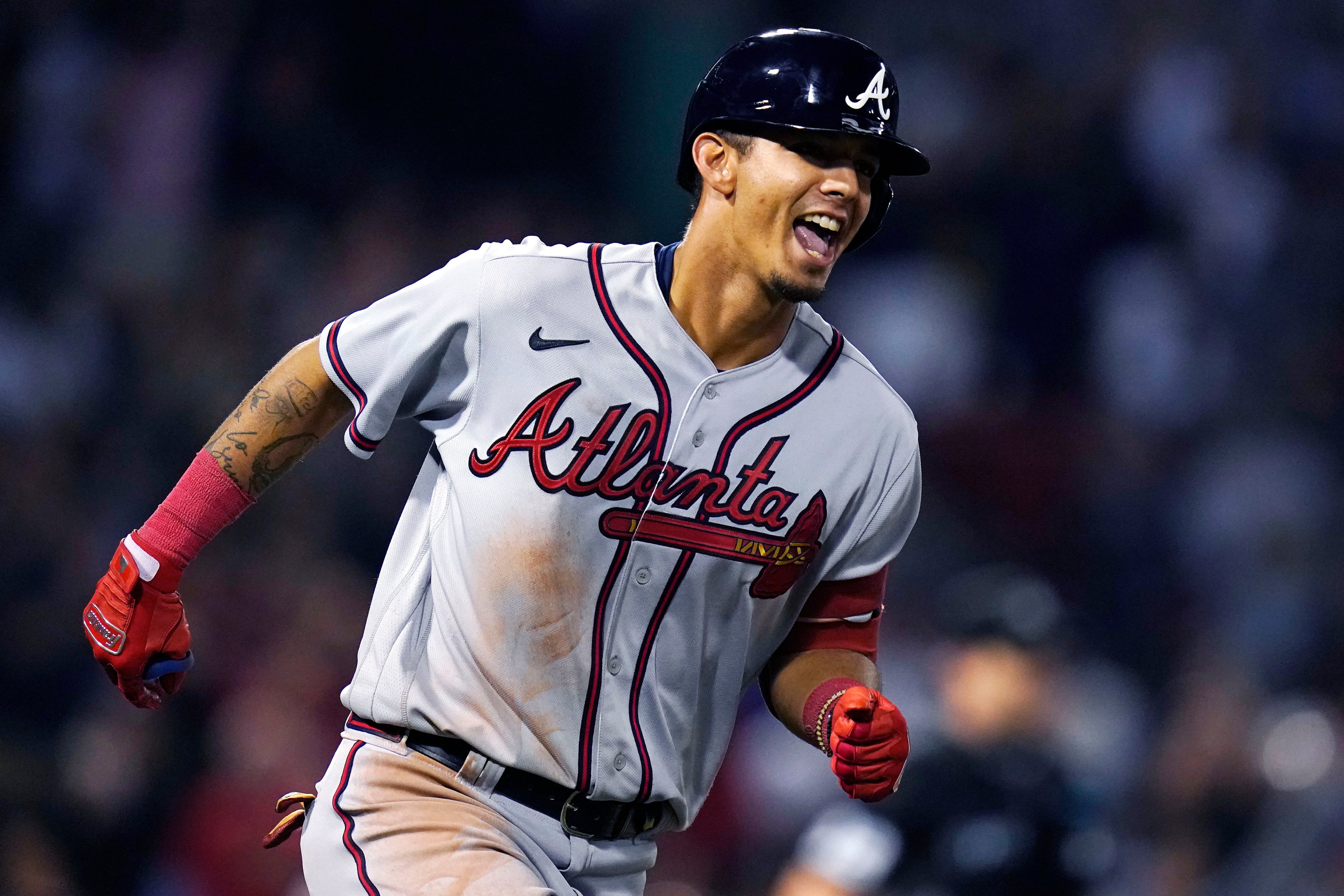 Braves Sign Orlando Arcia To Two-Year Guarantee - MLB Trade Rumors