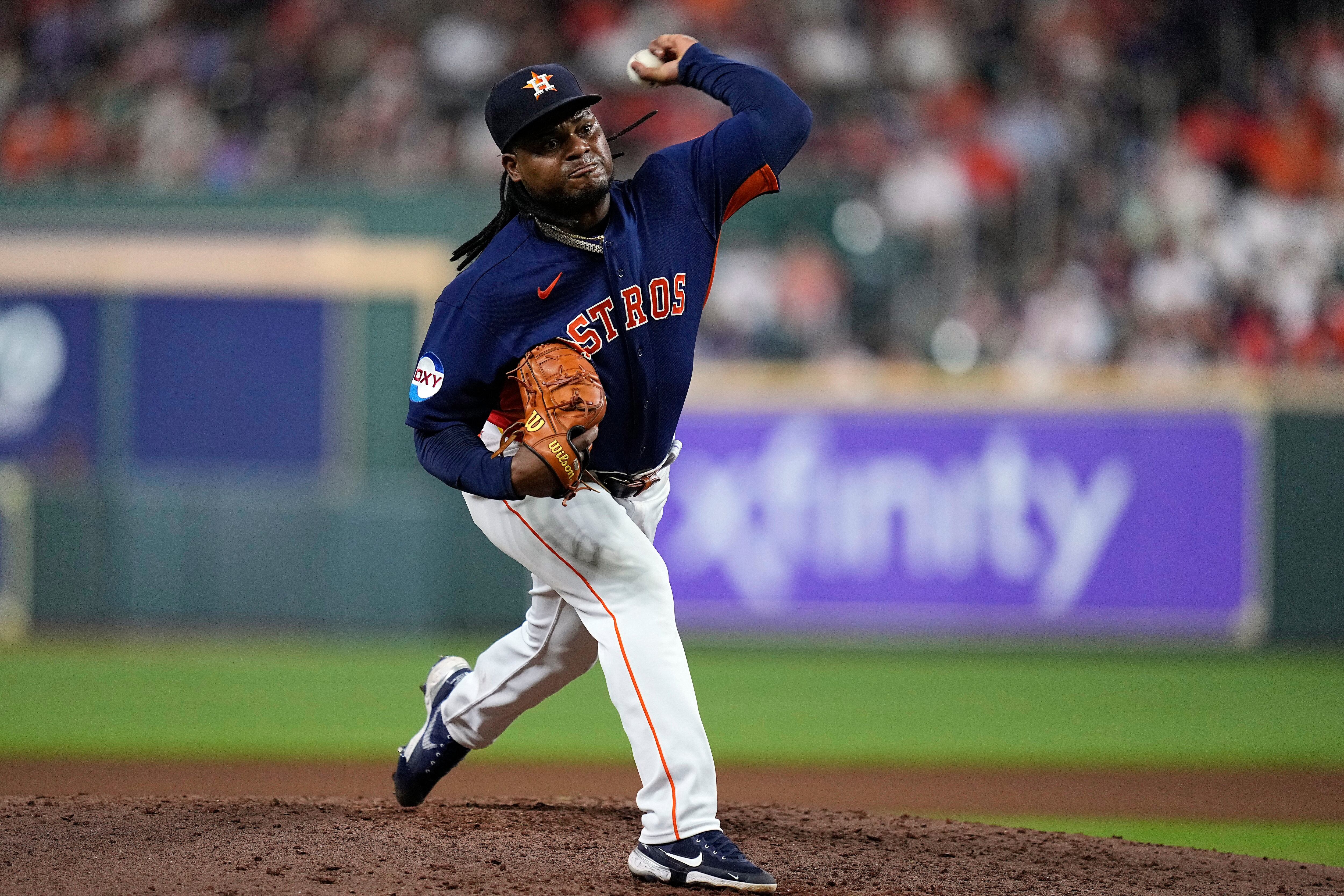 Astros' Framber Valdez Throws No-Hitter Against Guardians - The New York  Times