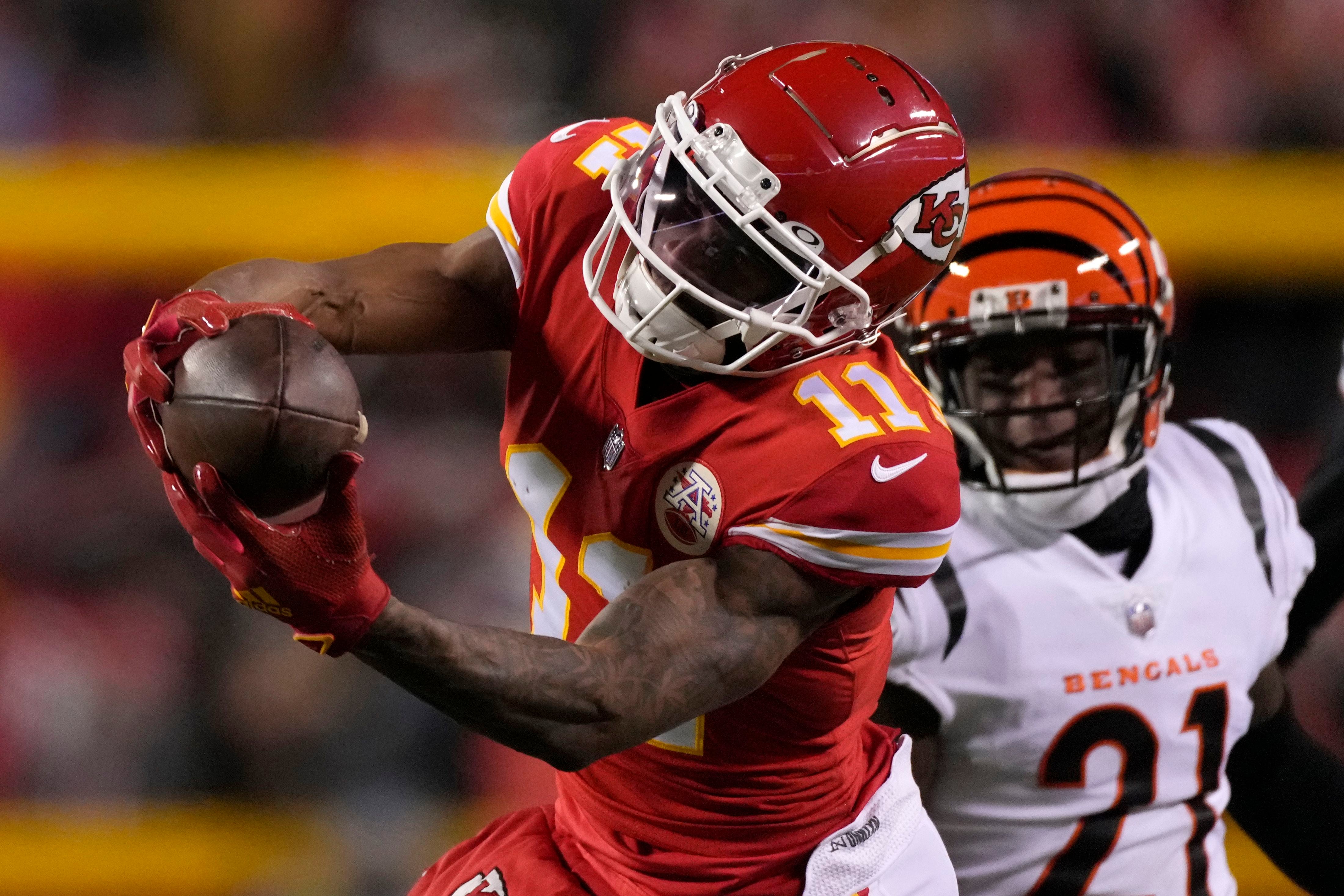 Chiefs lose L'Jarius Sneed, Kadarius Toney, Mecole Hardman in AFC Title