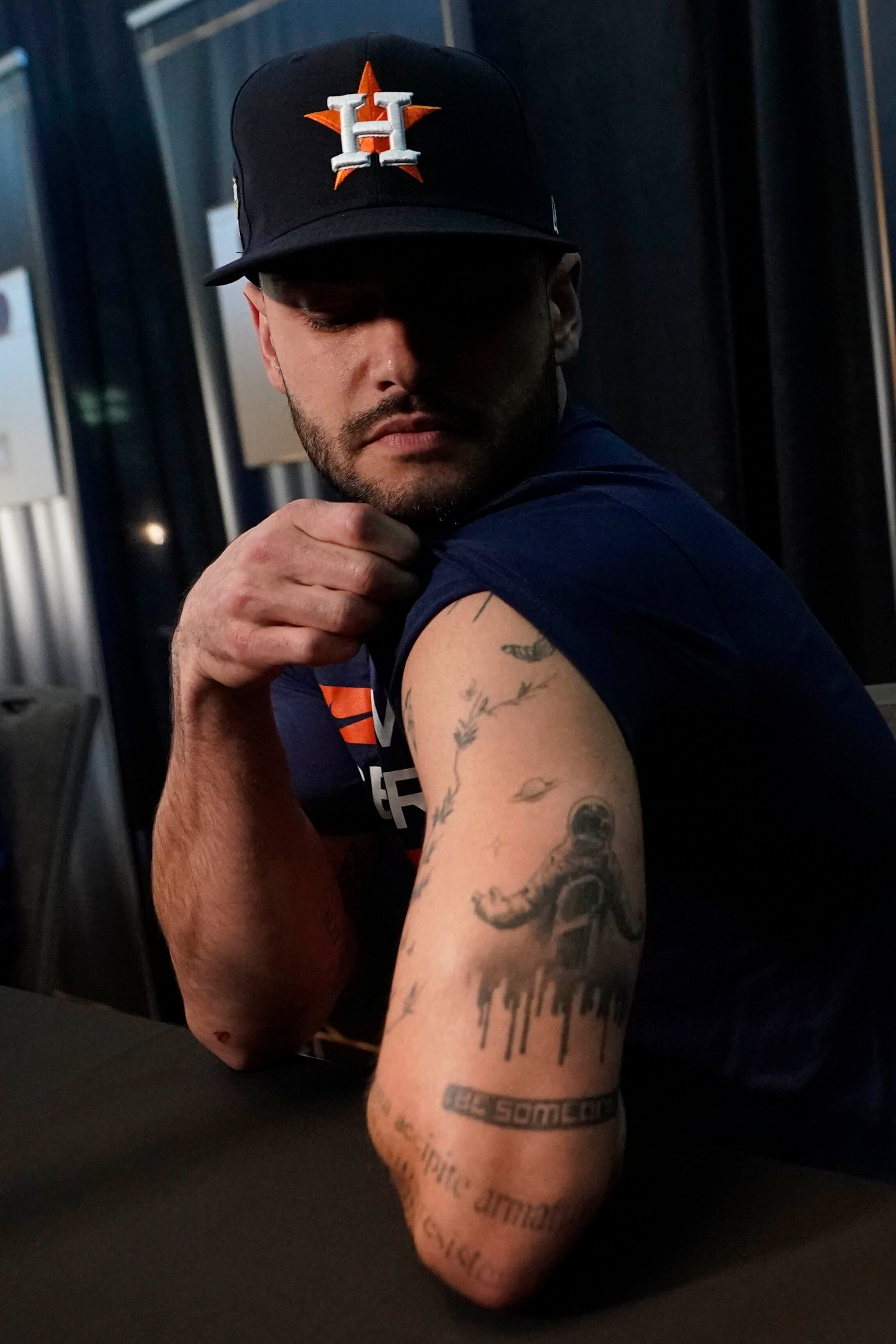 Astros: Proof that Jose Altuve had a tattoo during 2019 World Series