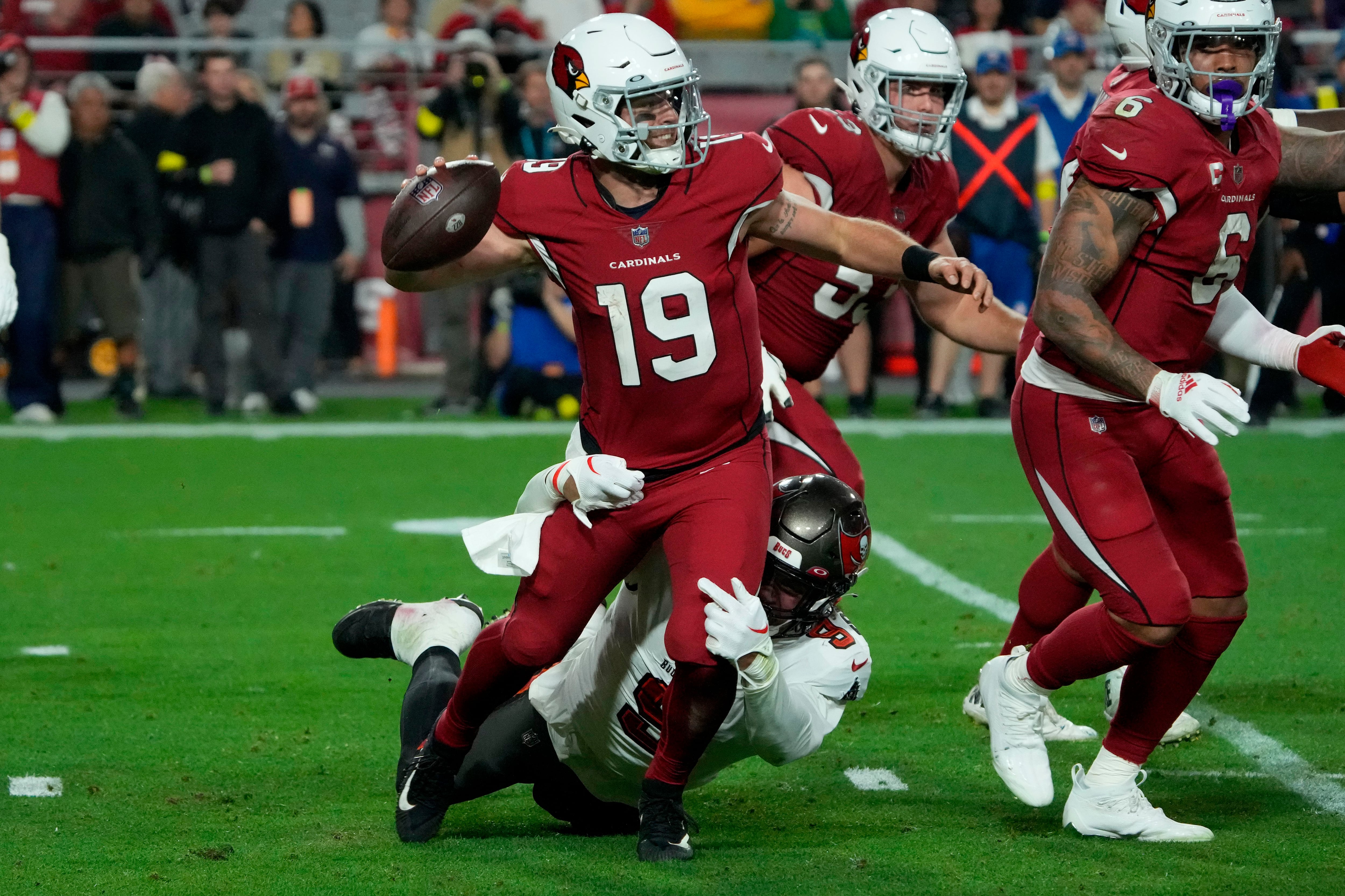 Tom Brady, Tampa Bay Buccaneers rally to beat Arizona Cardinals 19