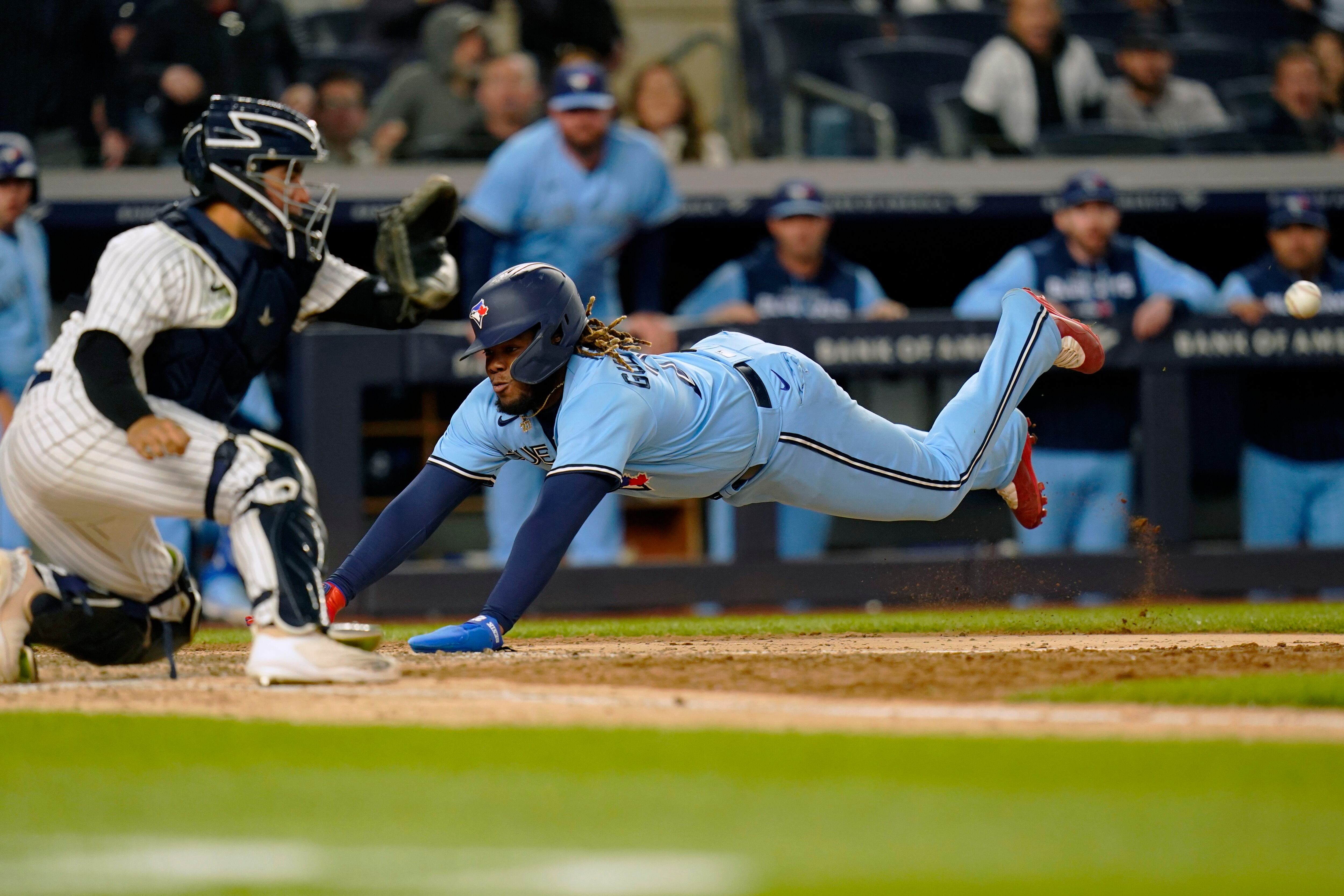 Judge hits 3-run HR in 9th to give Yanks 6-5 win over Jays