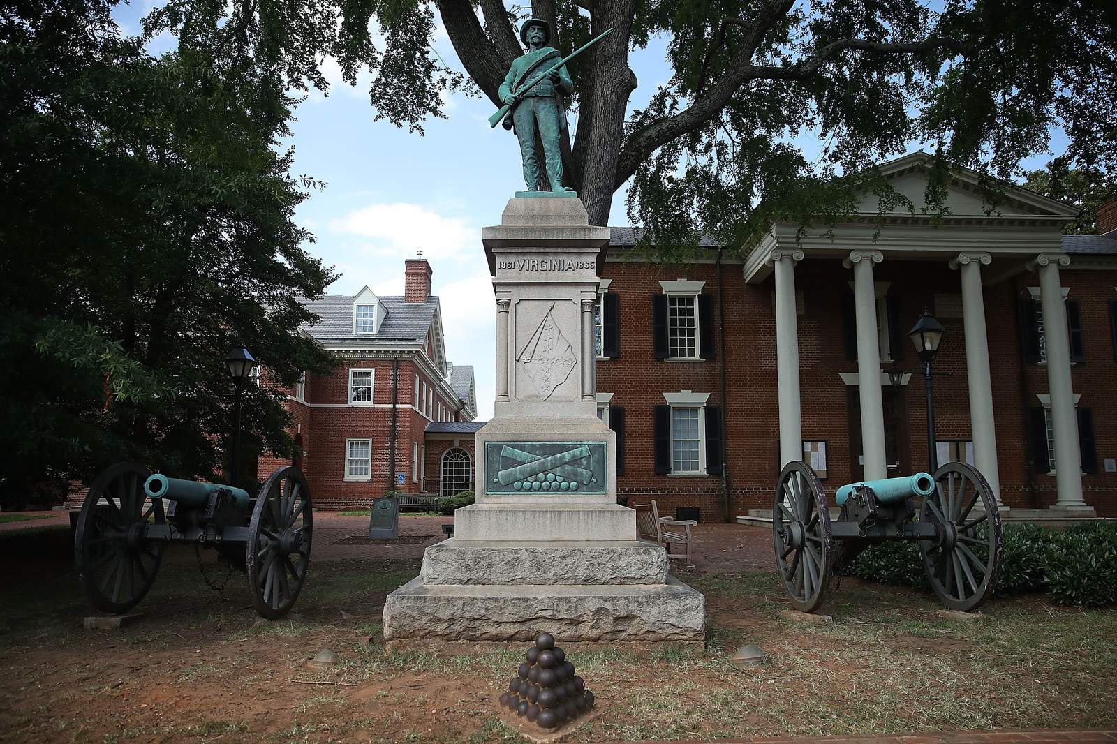 Albemarle County spent $100K on Confederate statue removal