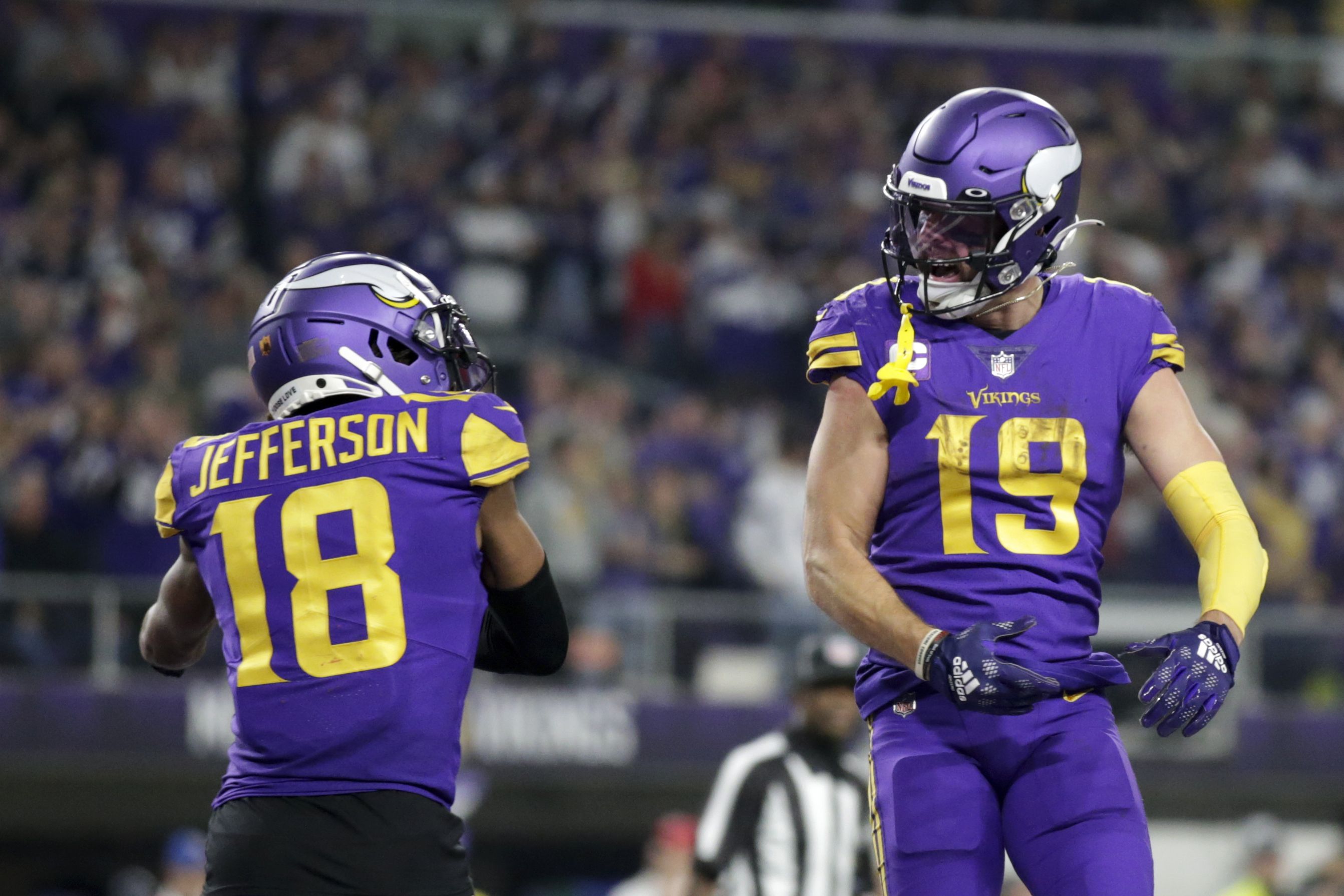 Between The Lines: Vikings 33, Bills 30