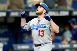 Isaac Paredes homers as Tampa Bay Rays beat Los Angeles Dodgers 11