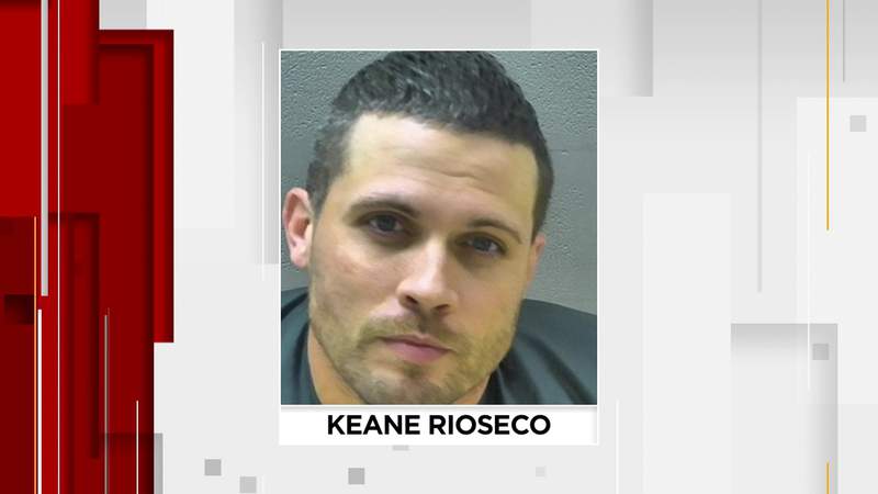 UPDATE: Deputies arrest felony fugitive wanted on multiple charges in Campbell County